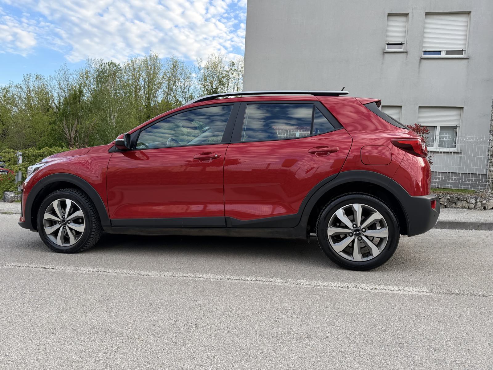 Kia Stonic 1.0 T-GDi,100ks, 2022g, JAMSTVO 12mj, HR AUTO,NAVIGACIJA., fotografija 5