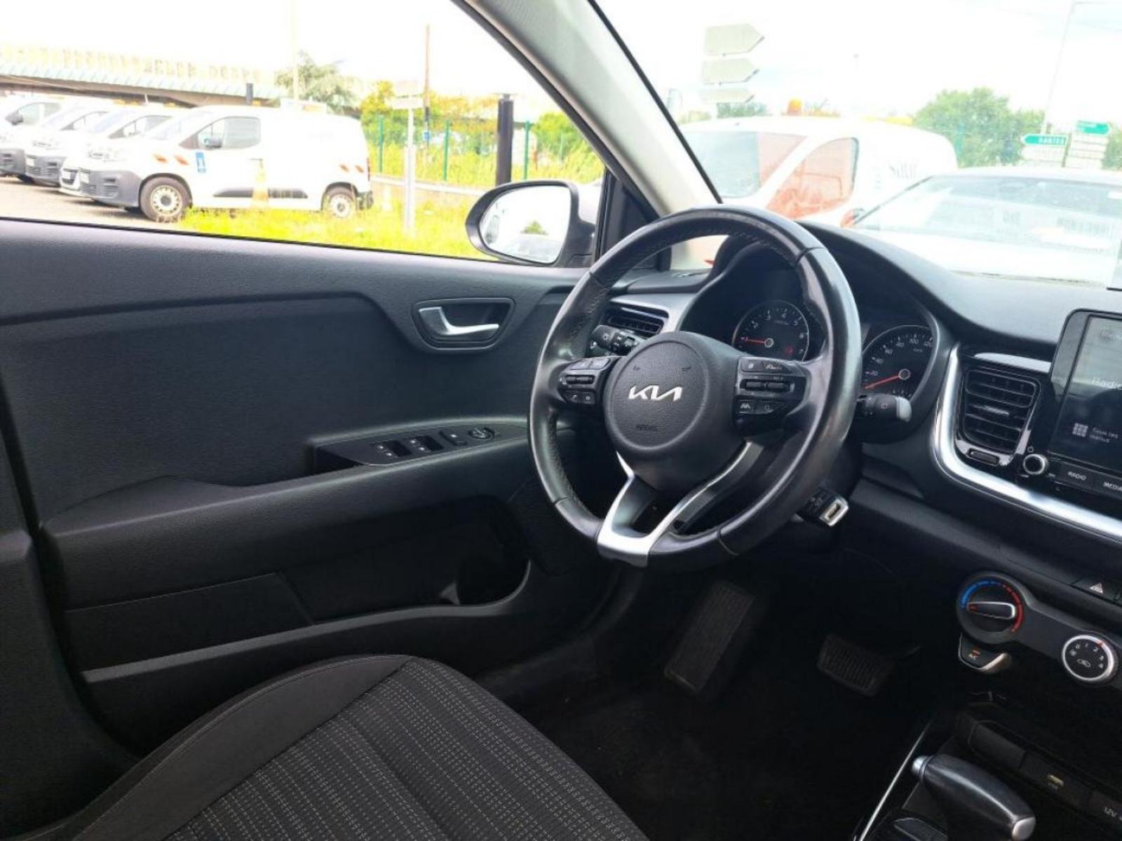 KIA STONIC 1.0 T-GDi • AUTOMATIK 7G • FULL OPREMA • JAMSTVO, fotografija 6