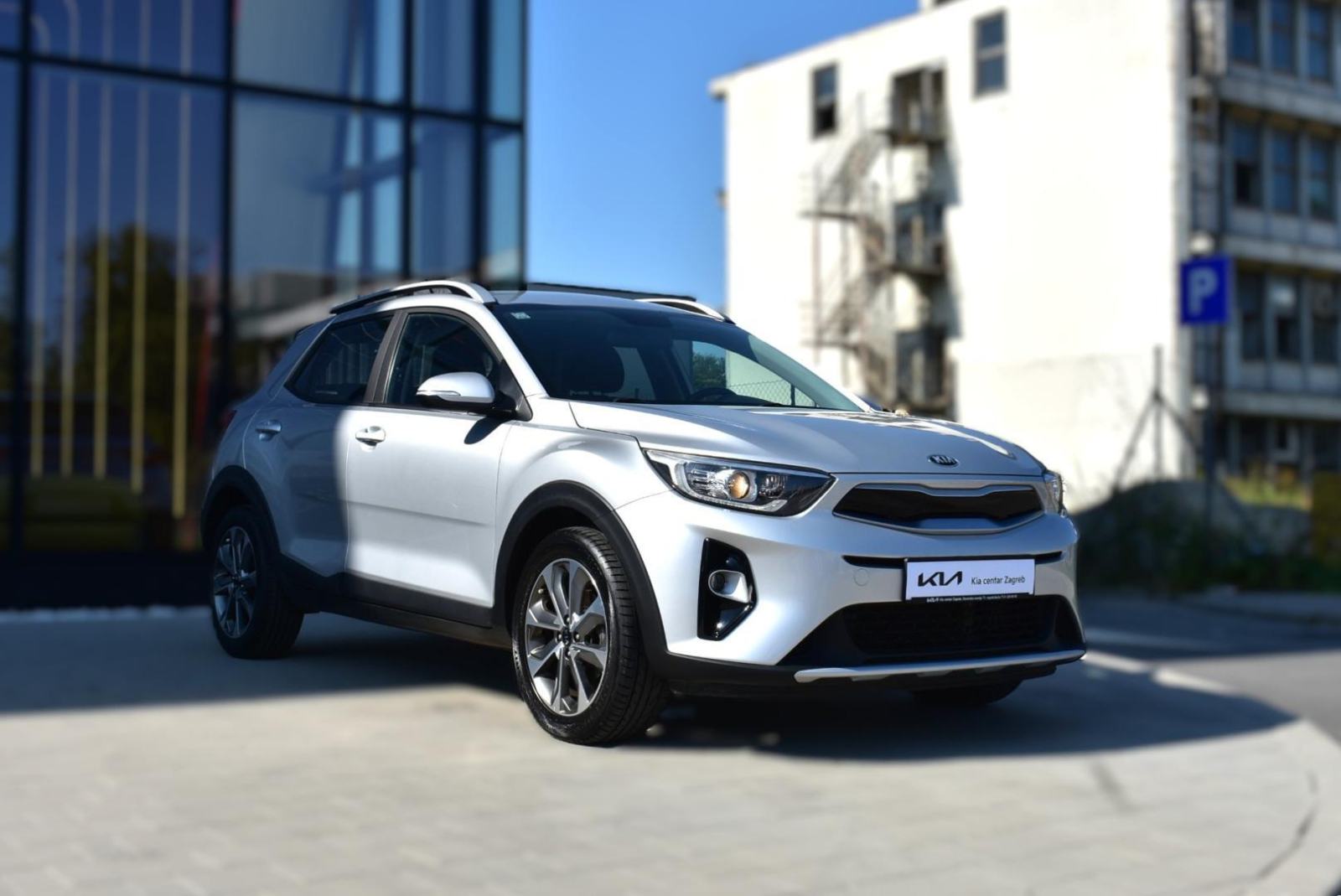 KIA Stonic 1.0 T-GDI EX EDITION, KAMERA, BT, TEMPOMAT, JAMSTVO, fotografija 4