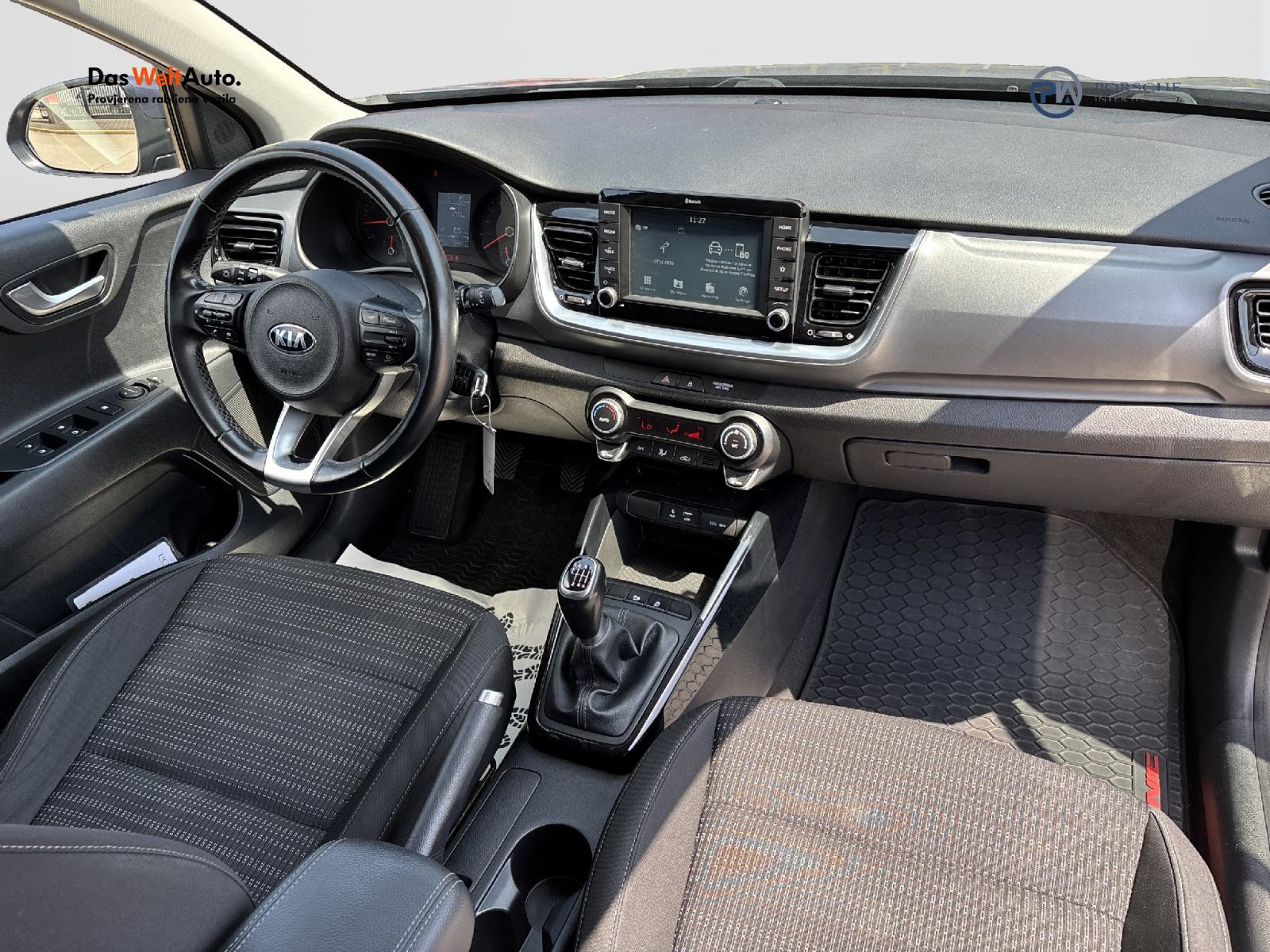 Kia Stonic 1,0 T-GDi EX Edition, fotografija 11