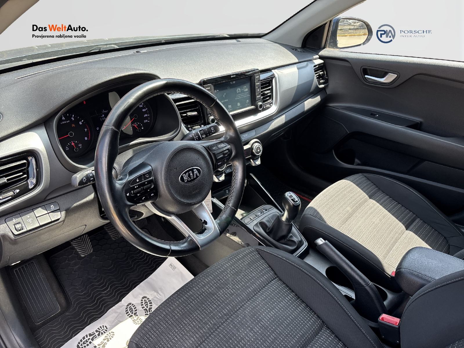 Kia Stonic 1,0 T-GDi EX Edition, fotografija 10