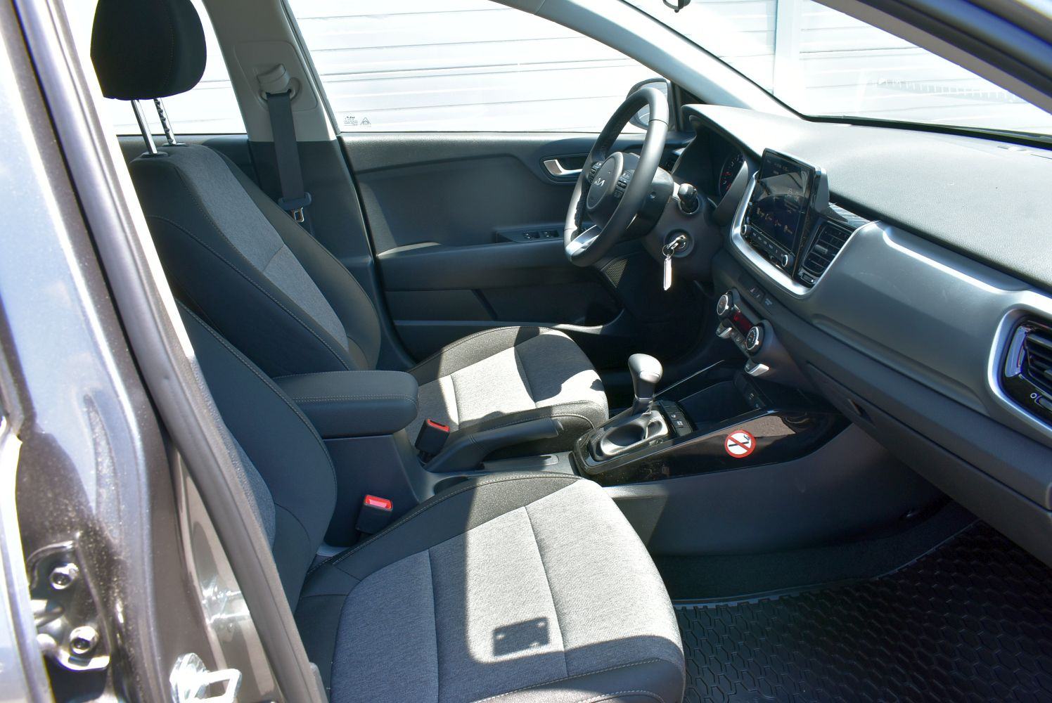 Kia Stonic 1.0 T-GDi LX Urban 7DCT *HR* TVORNIČKO, REG DO 06/2027, fotografija 5