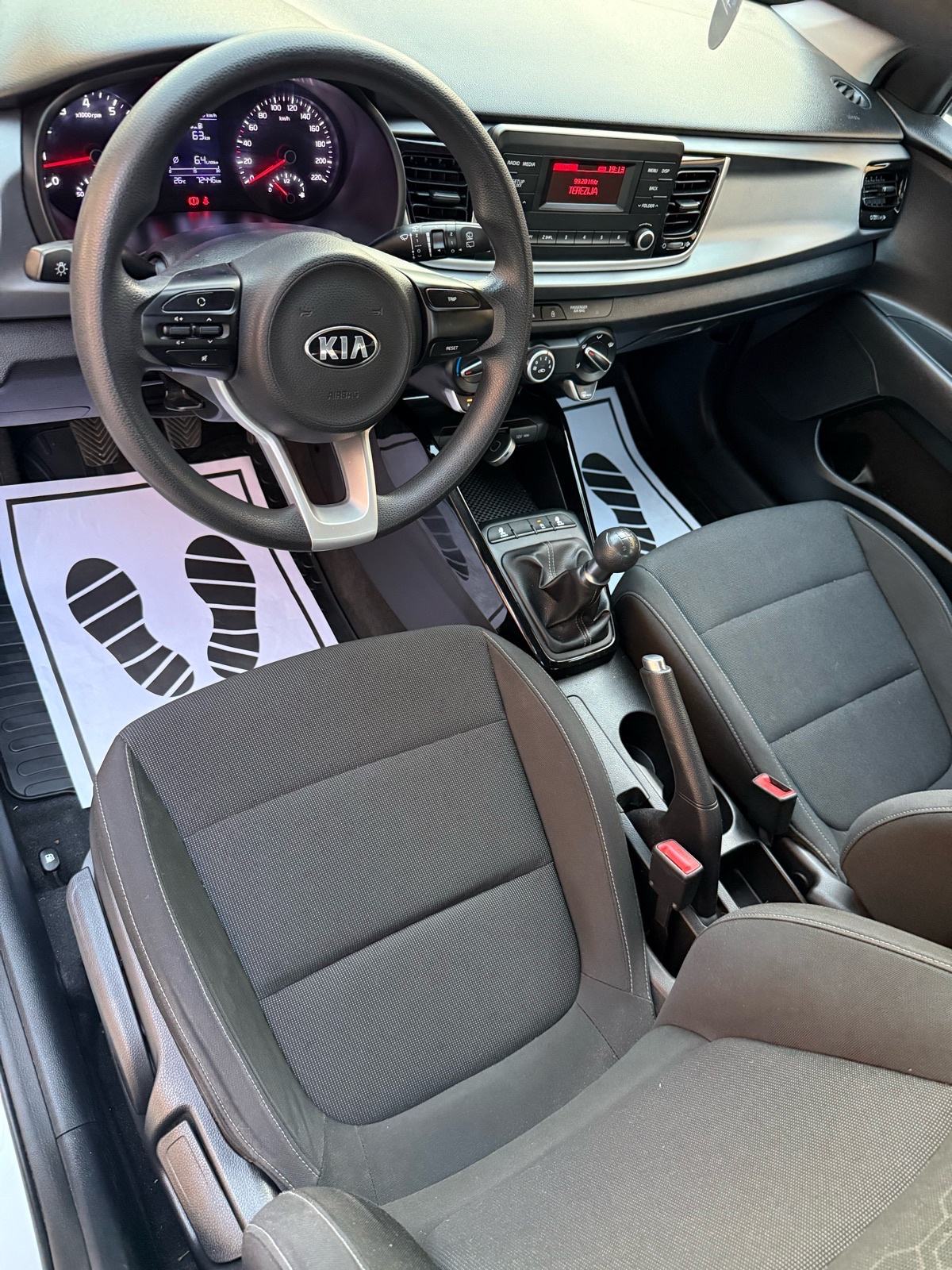 Kia Stonic 1.0 T-GDi SAMO 44 000 km, fotografija 13