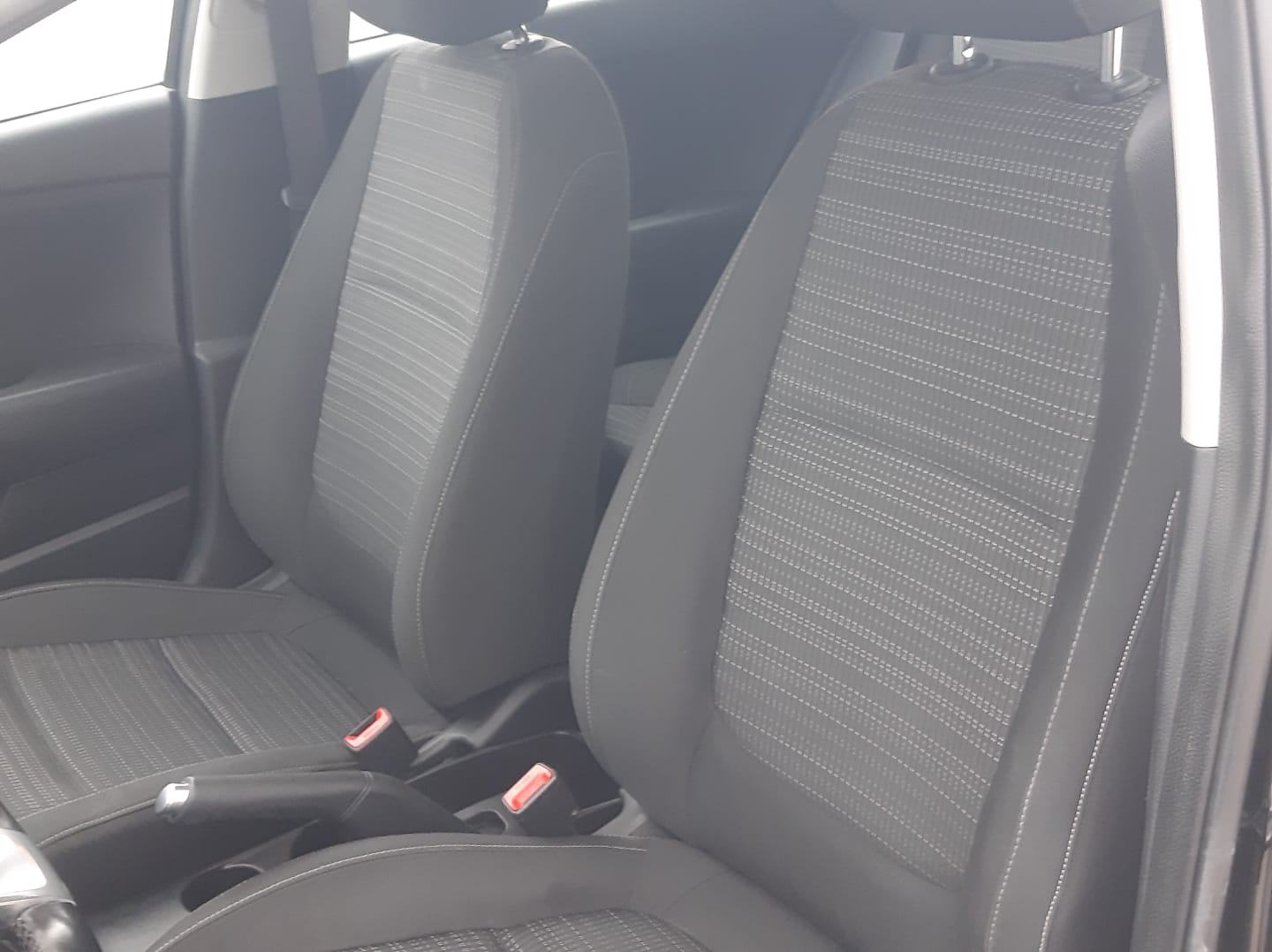 Kia Stonic 1.0 T -Gdi, fotografija 12