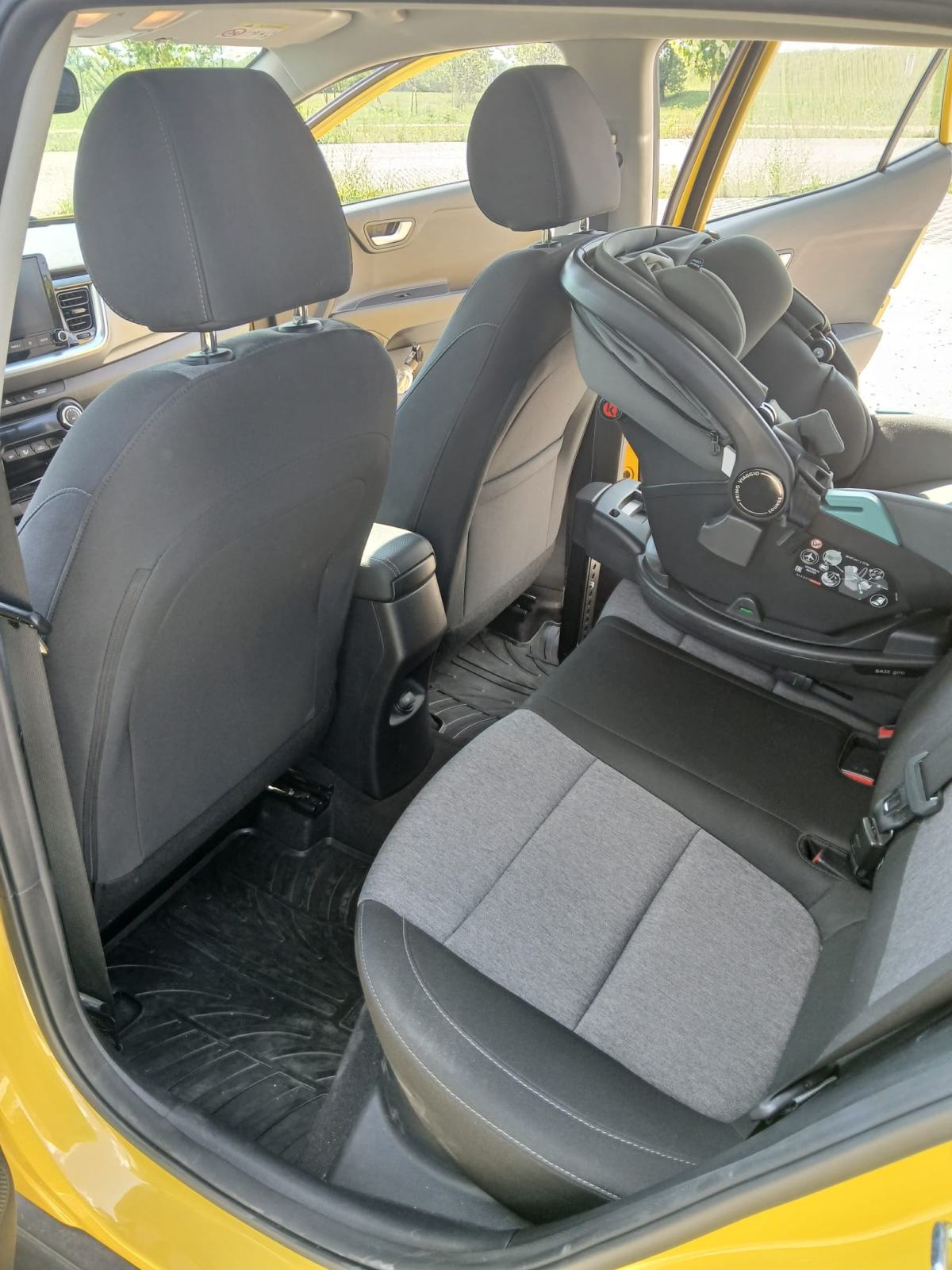 Kia Stonic 1.0 T-GDi, fotografija 19