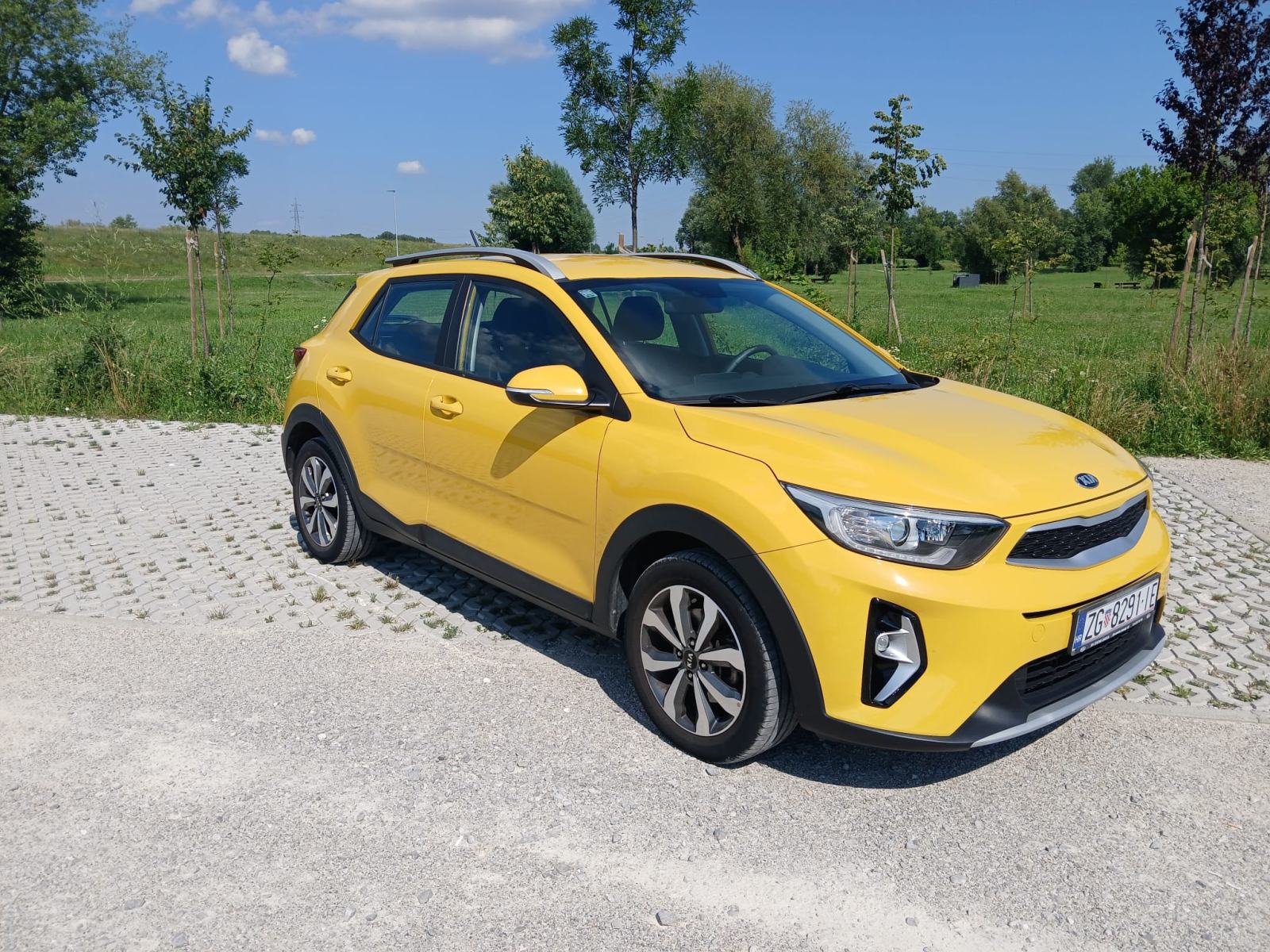 Kia Stonic 1.0 T-GDi, fotografija 4