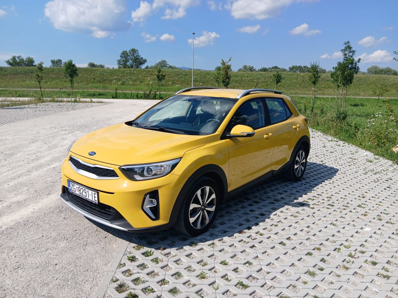 Kia Stonic 1.0 T-GDi, fotografija 2