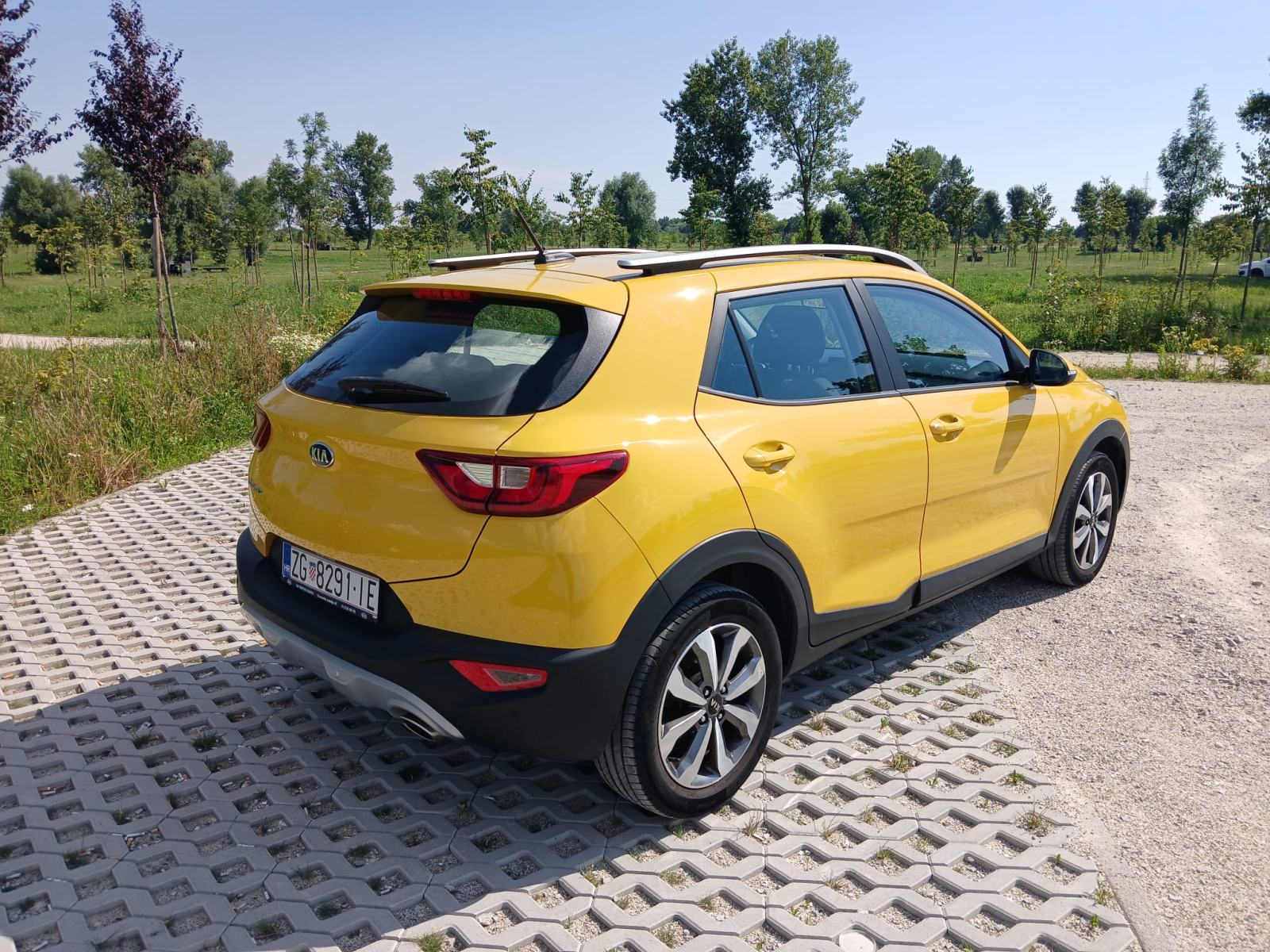 Kia Stonic 1.0 T-GDi, fotografija 6