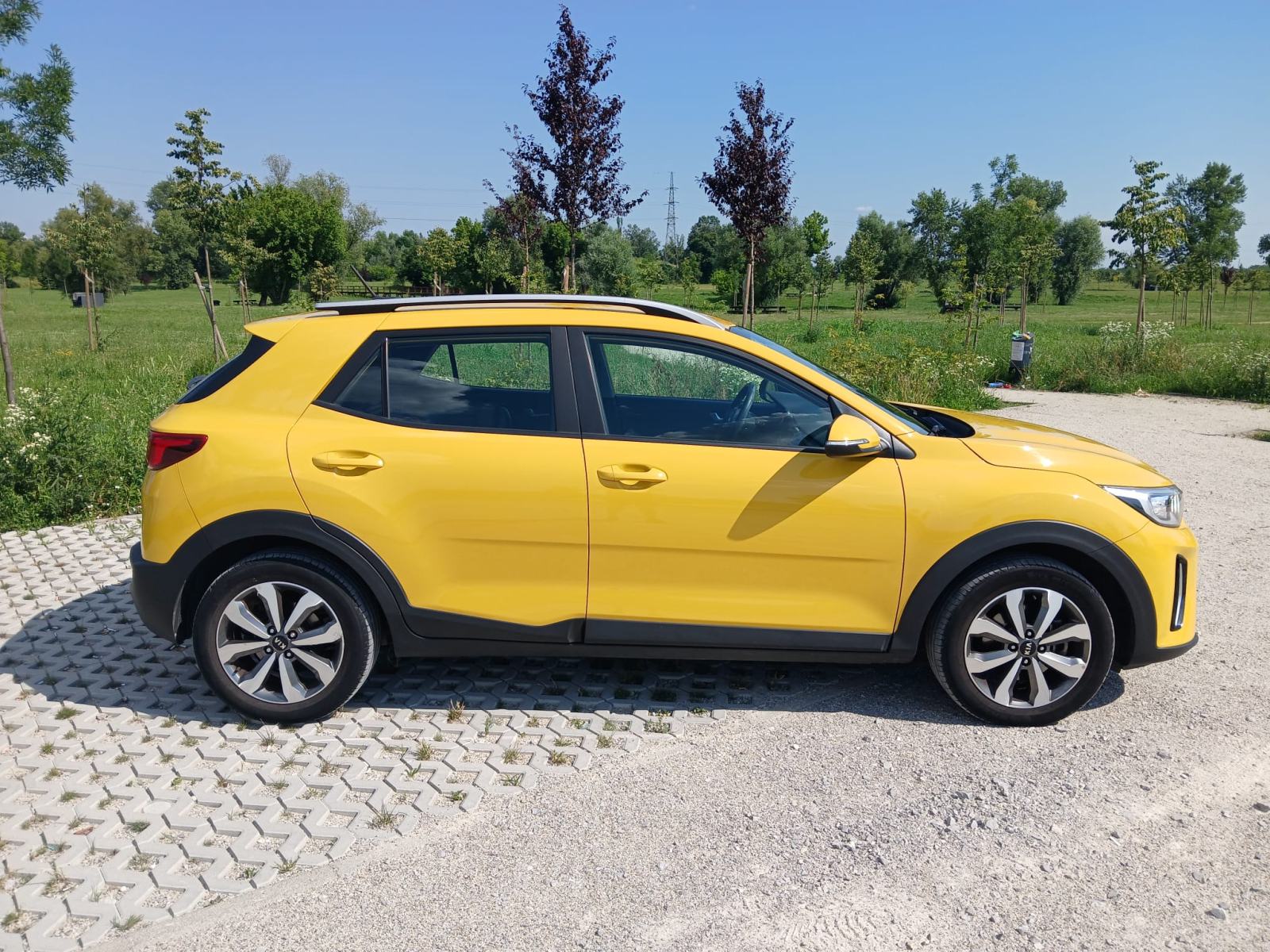 Kia Stonic 1.0 T-GDi, fotografija 5