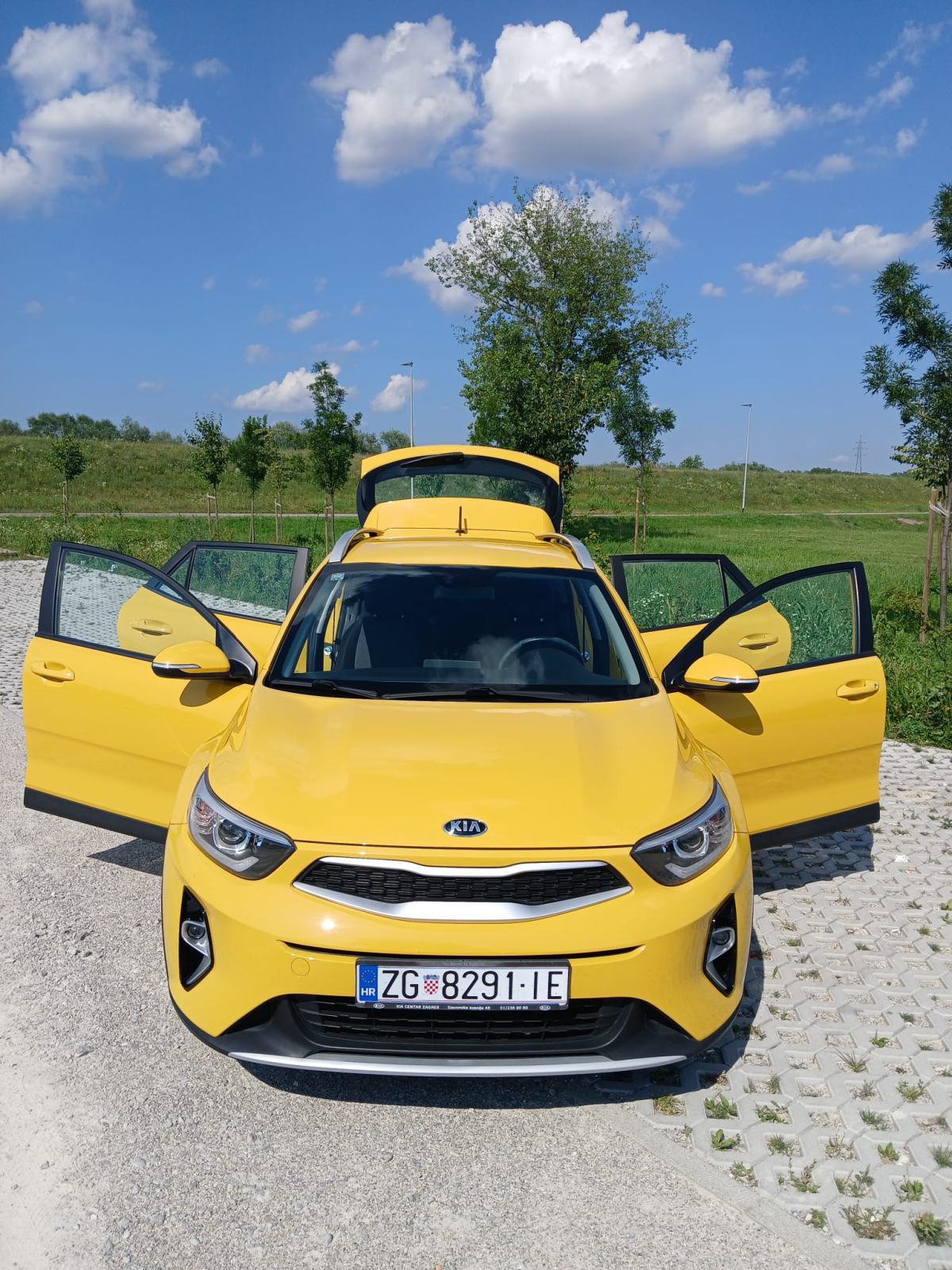 Kia Stonic 1.0 T-GDi, fotografija 11