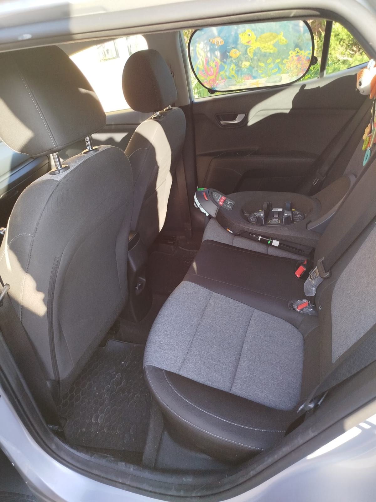 Kia Stonic 1.0 T-GDi, fotografija 11