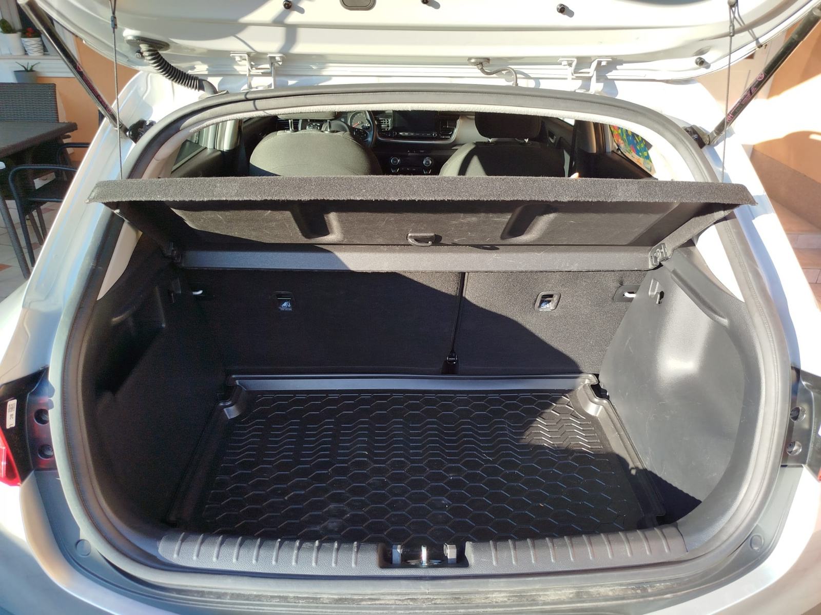 Kia Stonic 1.0 T-GDi, fotografija 12