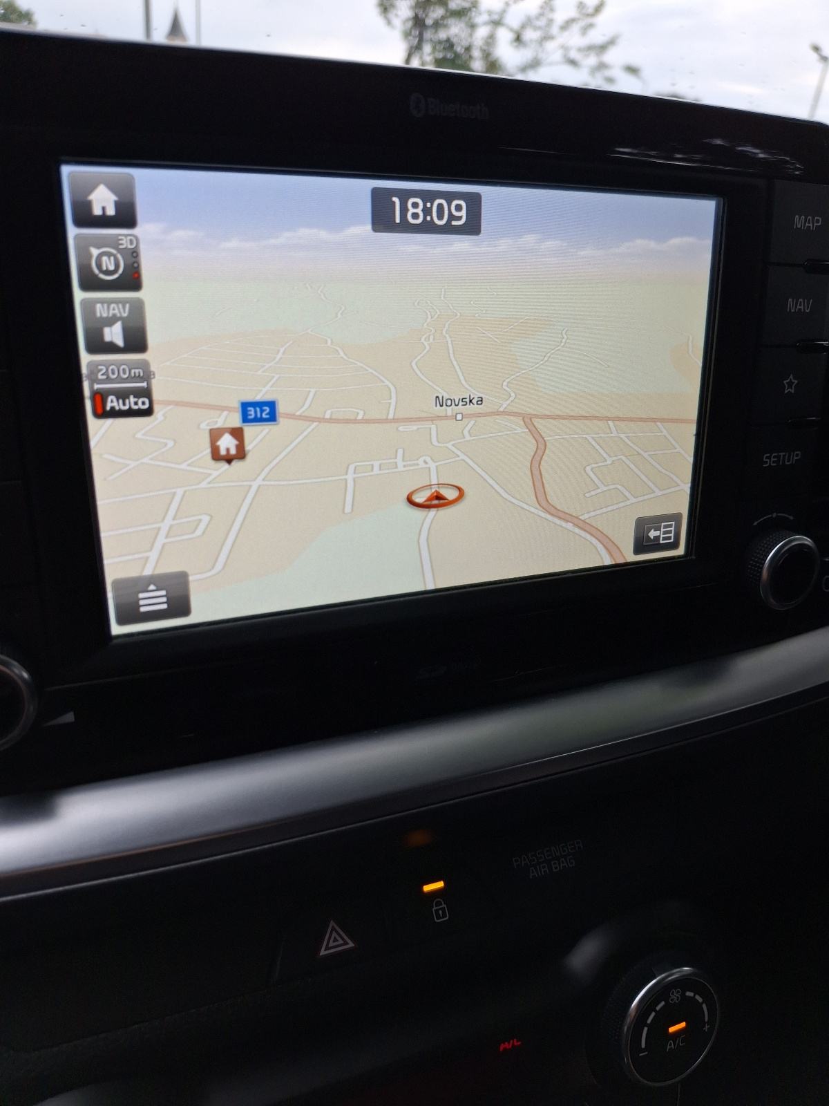 Kia Stonic 1.0 T-GDi, fotografija 14