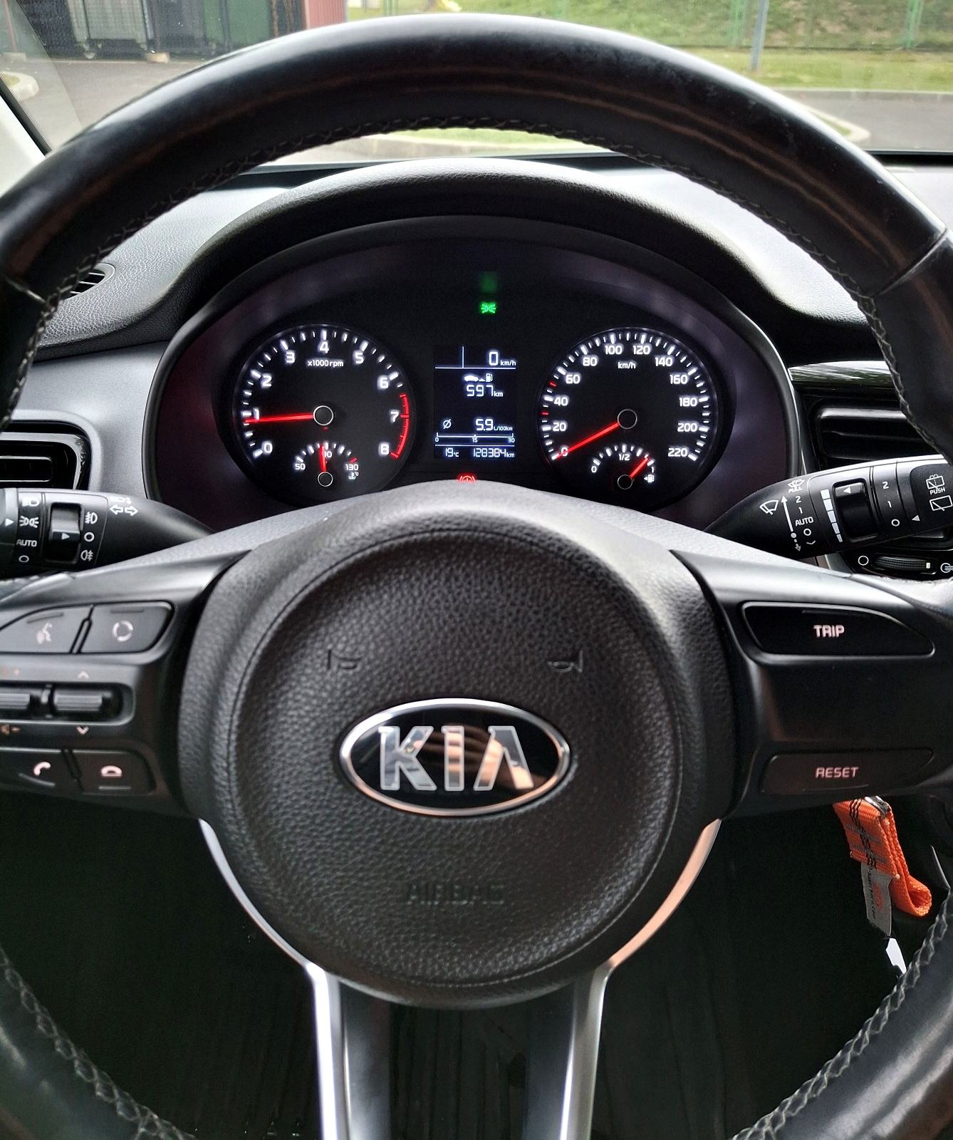 Kia Stonic 1.0 T-GDi, fotografija 6