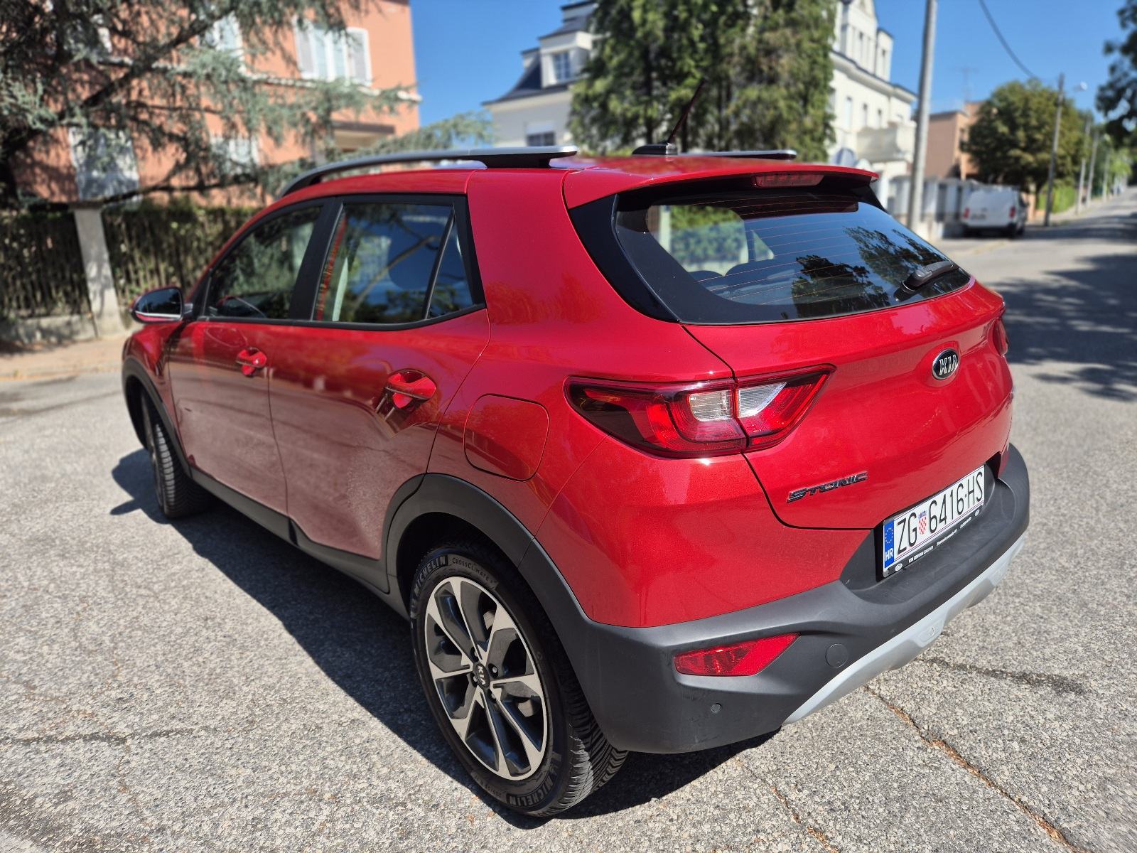 Kia Stonic 1.0 T-GDi, pogled izvana - slika 4