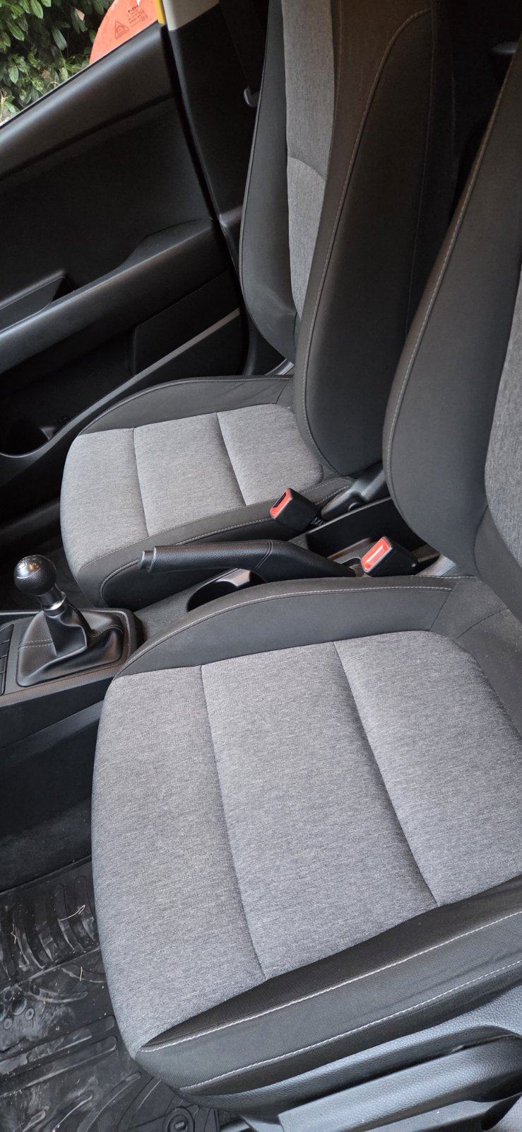 Kia Stonic 1.2 GAS LX, fotografija 11