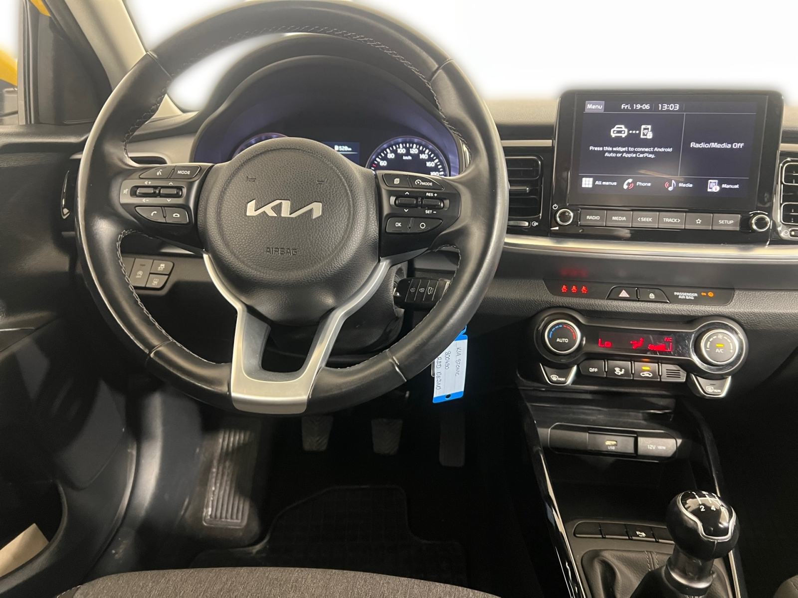 Kia Stonic 1.2 GAS LX URBAN M/T - 3 godine jamstva, fotografija 15