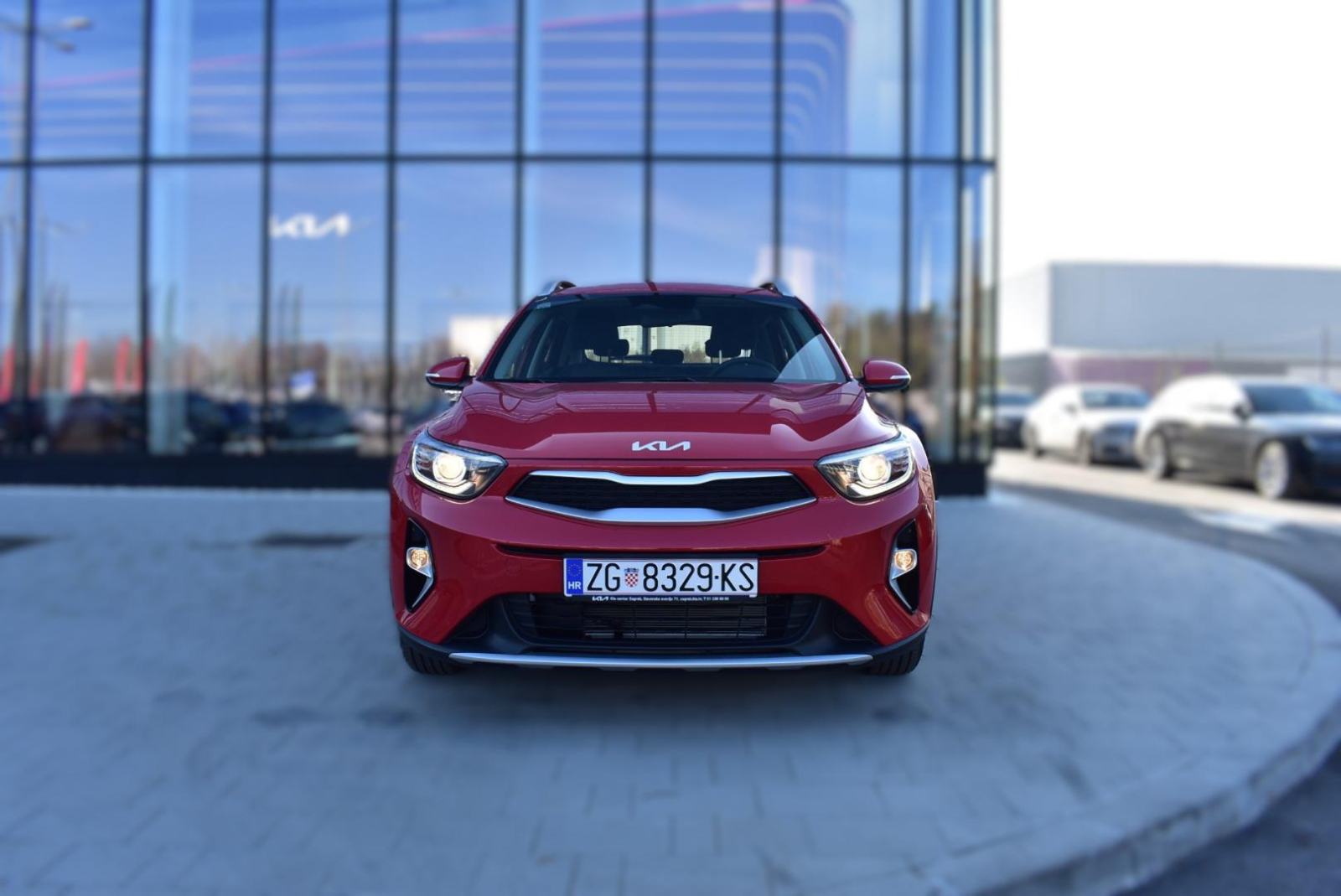KIA Stonic 1,2 GAS LX URBAN+ M/T, NAVIGACIJA, STRAŽNJA KAMERA, MULTIFU, fotografija 2