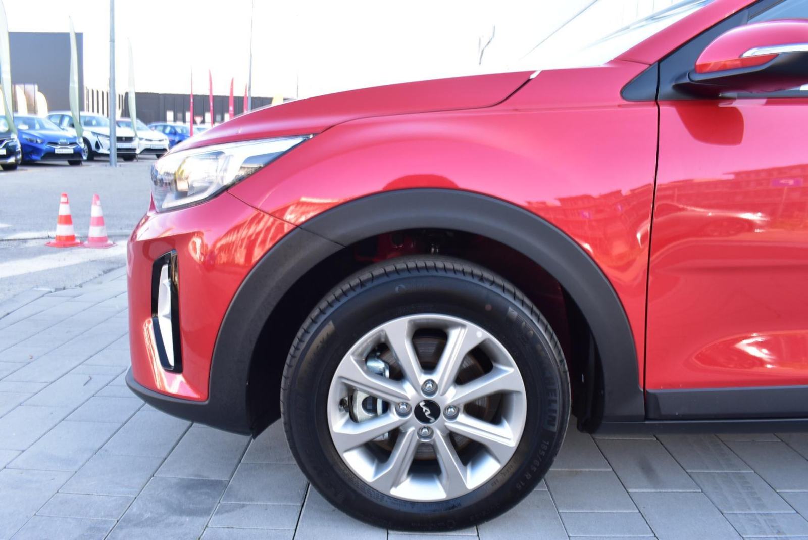 KIA Stonic 1,2 GAS LX URBAN+ M/T, NAVIGACIJA, STRAŽNJA KAMERA, MULTIFU, fotografija 15
