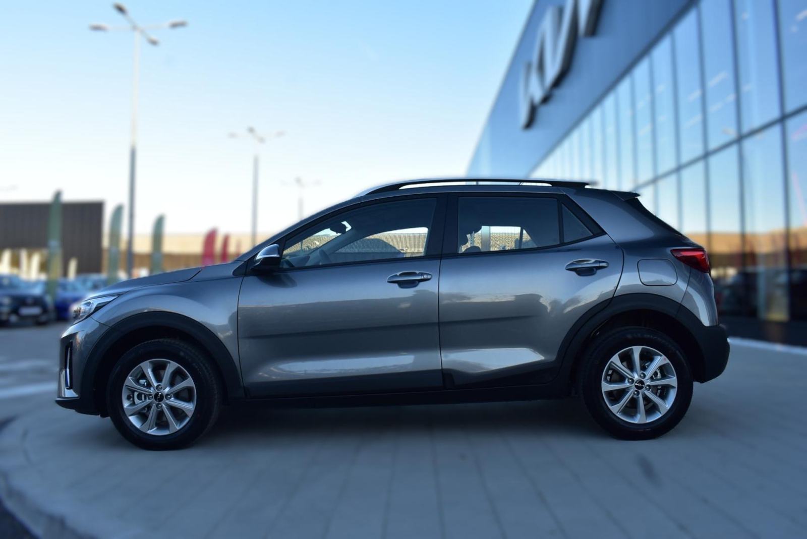 KIA Stonic 1,2 GAS LX URBAN+ M/T, NAVIGACIJA, STRAŽNJA KAMERA,TEMPOMAT, fotografija 11