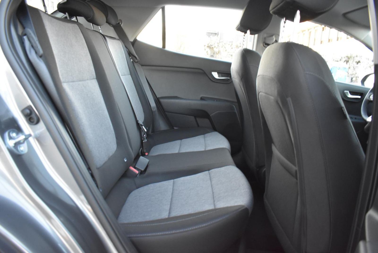 KIA Stonic 1,2 GAS LX URBAN+ M/T, NAVIGACIJA, STRAŽNJA KAMERA,TEMPOMAT, fotografija 18