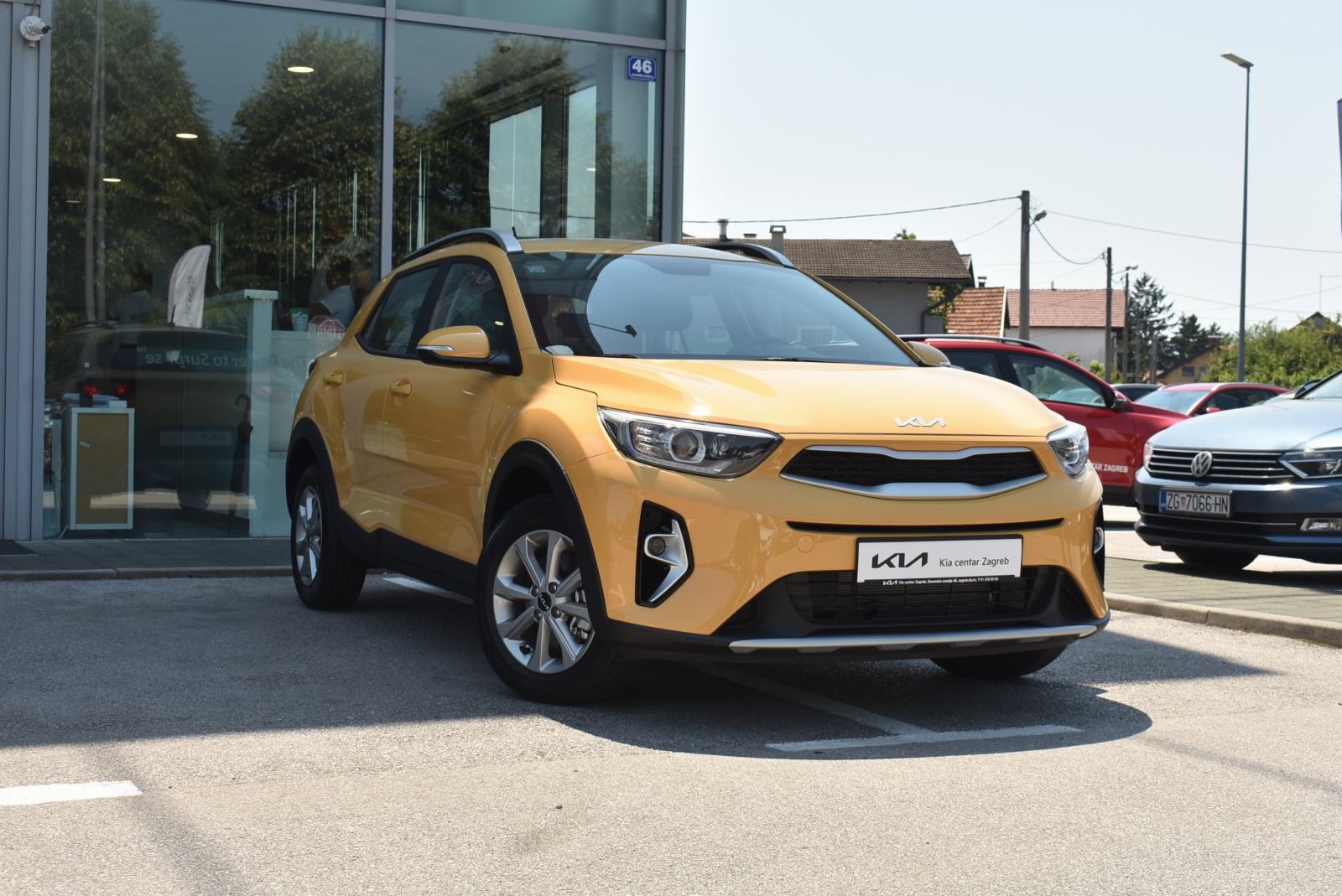 Kia Stonic 1.2 GAS LX Urban M/T, fotografija 3