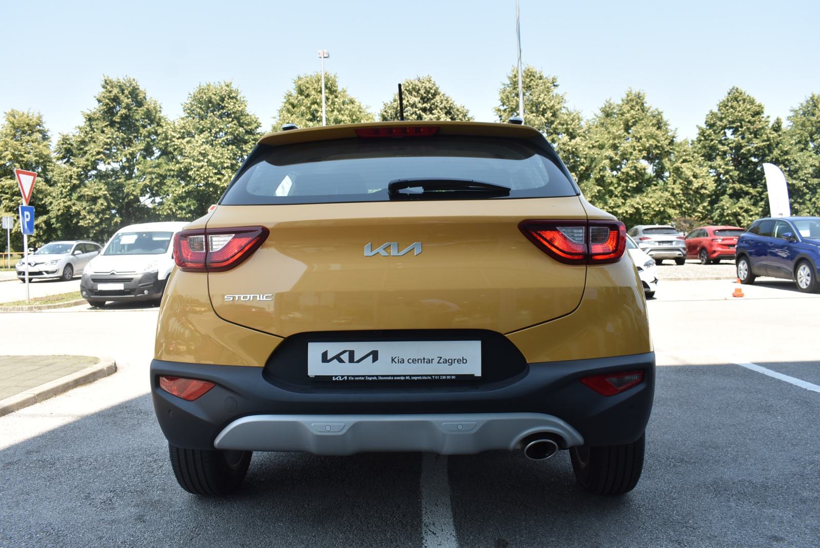 Kia Stonic 1.2 GAS LX Urban M/T, fotografija 8