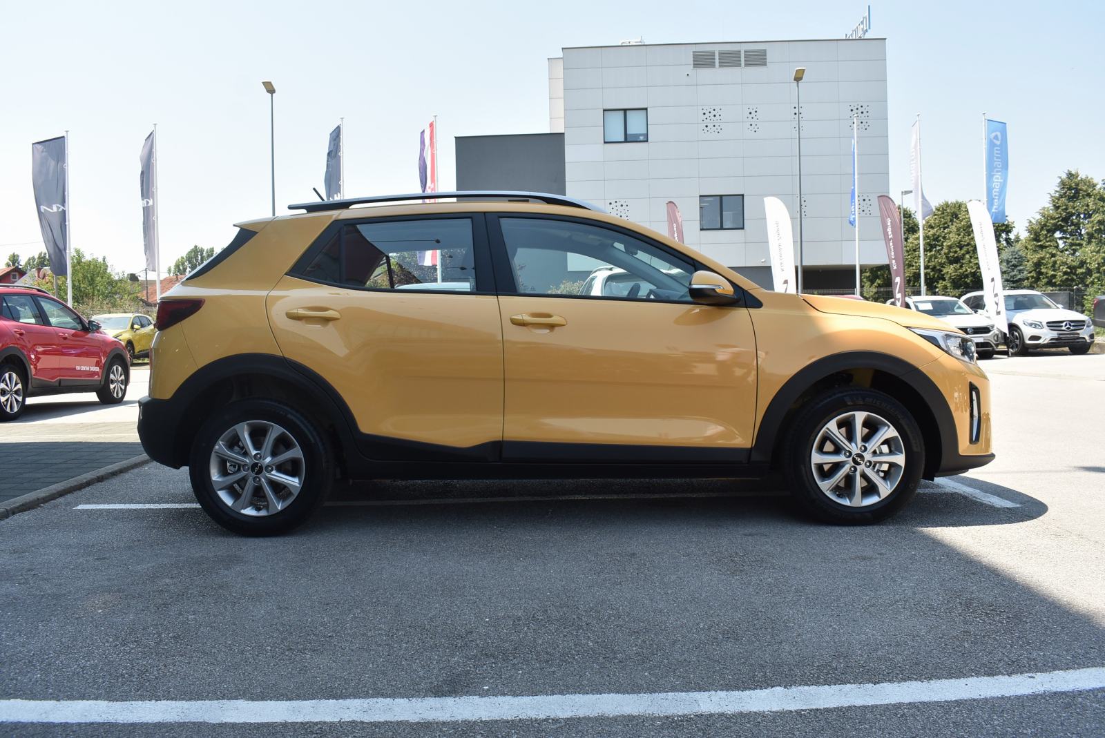 Kia Stonic 1.2 GAS LX Urban M/T, fotografija 5