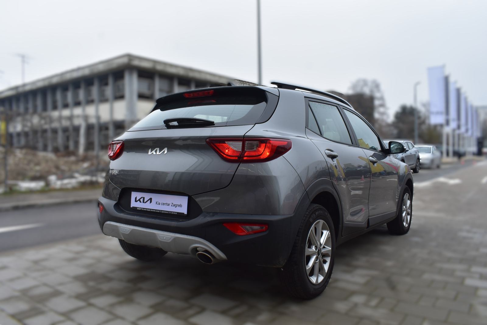 Kia Stonic 1,2 GAS LX URBAN+ M/T MRV, fotografija 5