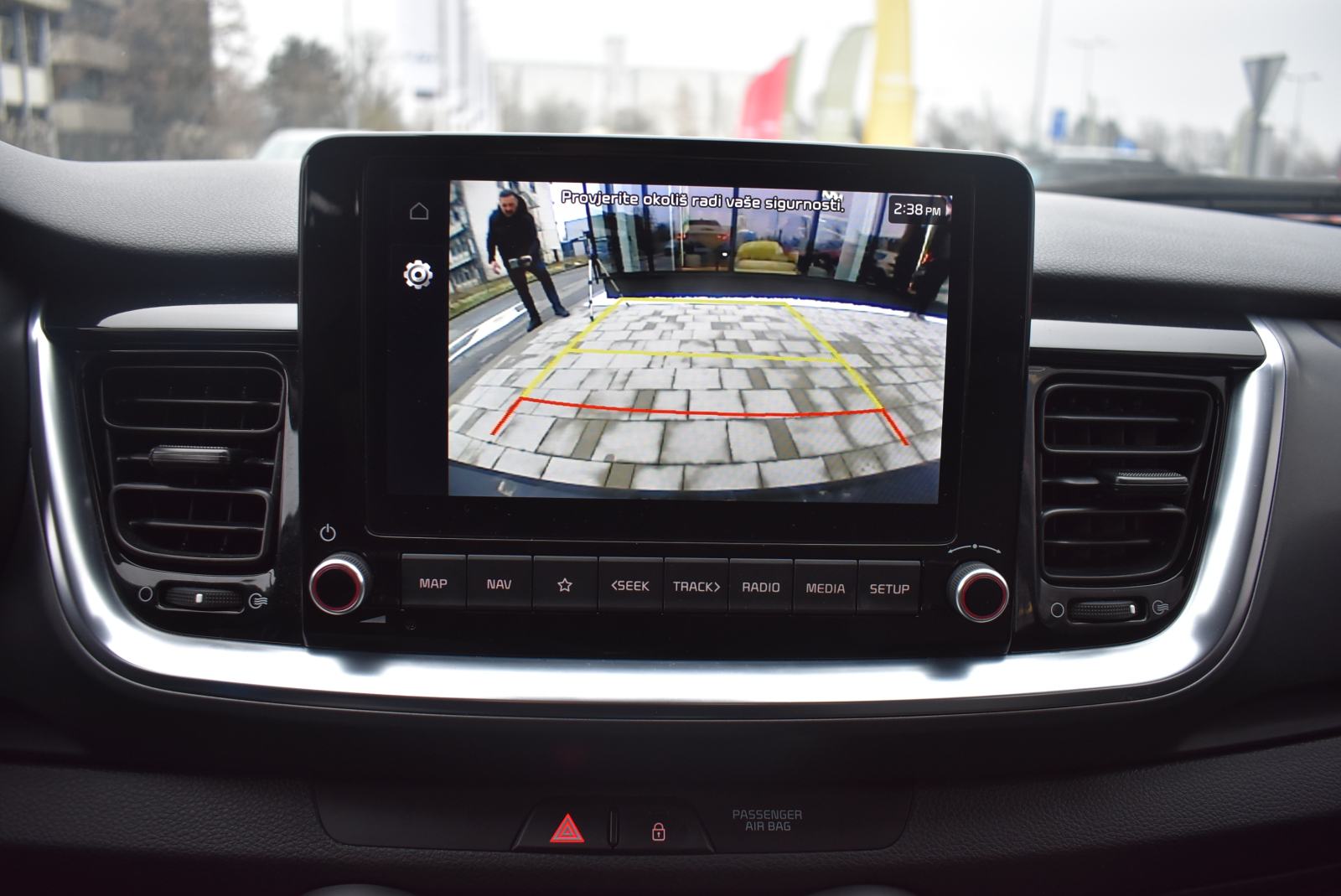 Kia Stonic 1,2 GAS LX URBAN+ M/T MRV, fotografija 20