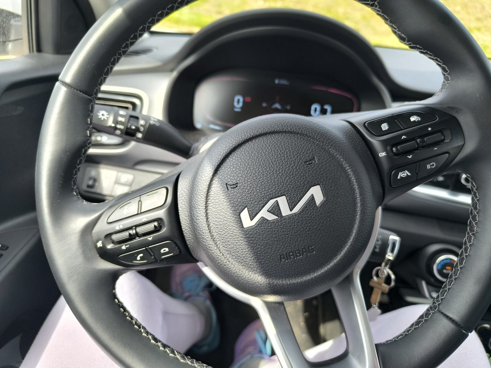 Kia Stonic 1.2 gas lx urban +, fotografija 7