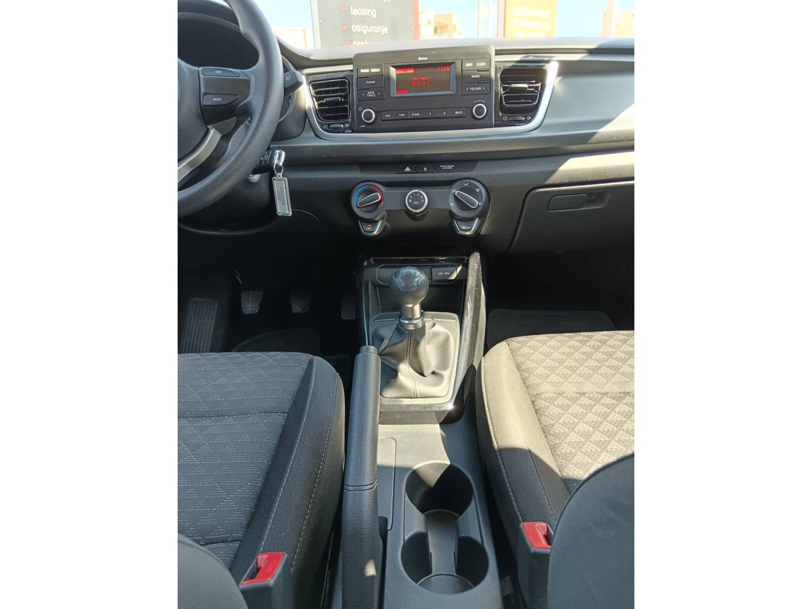 KIA STONIC 1.2 LX 85 KS *VOZILO S JAMSTVOM*, fotografija 12