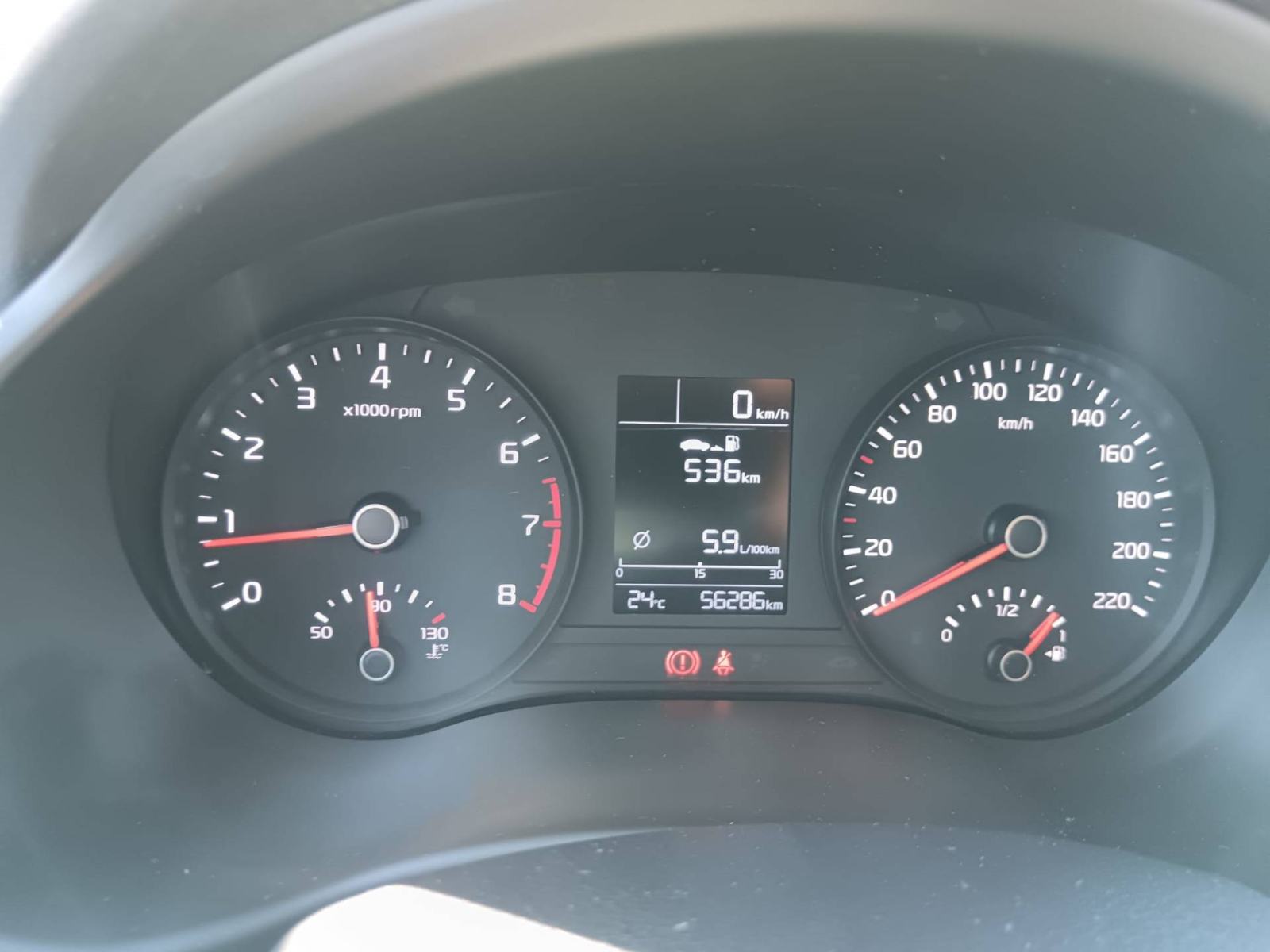 KIA STONIC 1.2 LX 85 KS *VOZILO S JAMSTVOM*, fotografija 14