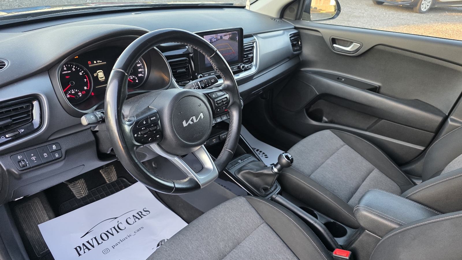 Kia Stonic 1.2 LX URBAN Kamera, fotografija 13