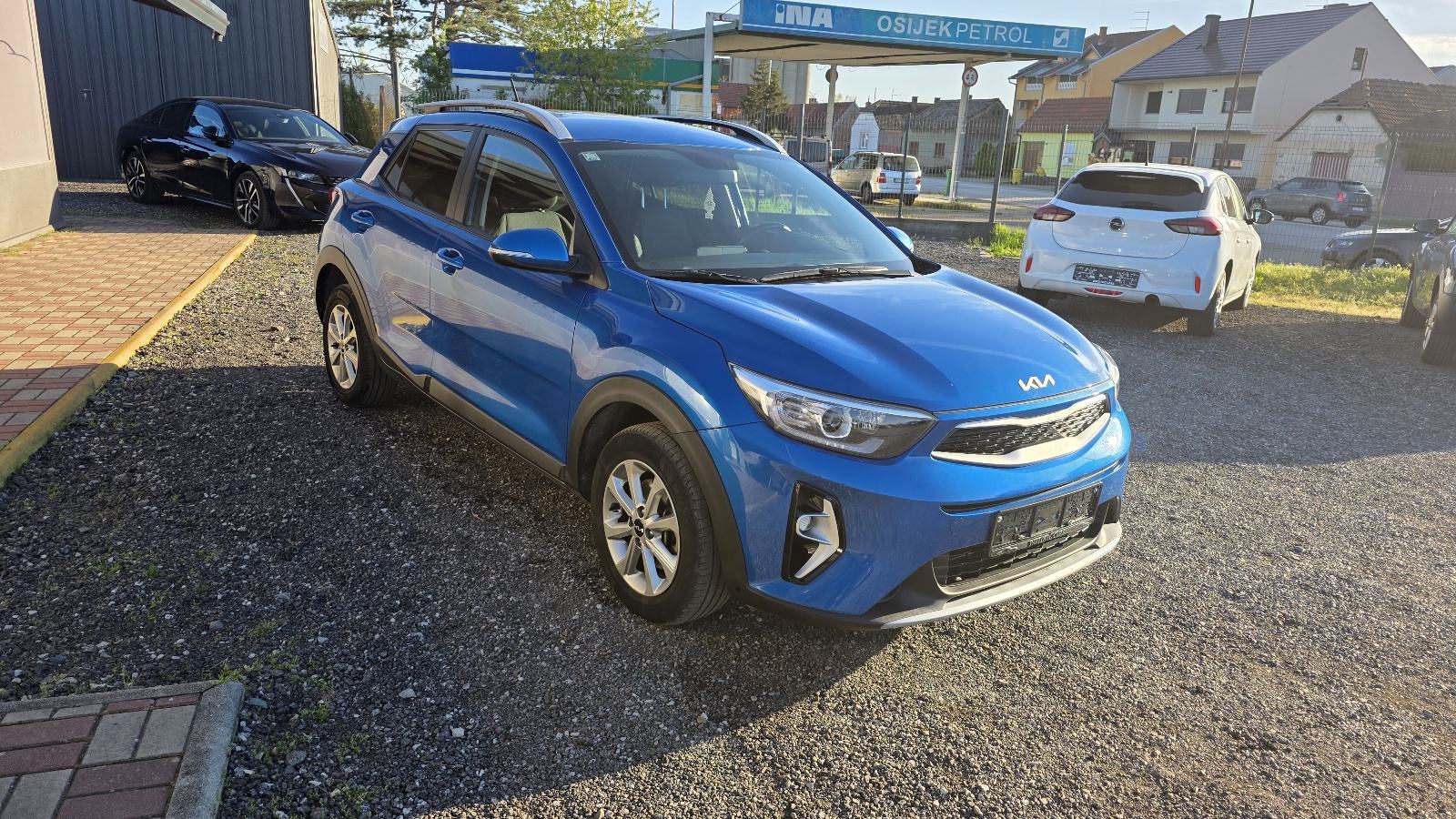 Kia Stonic 1.2 LX URBAN Kamera, fotografija 7