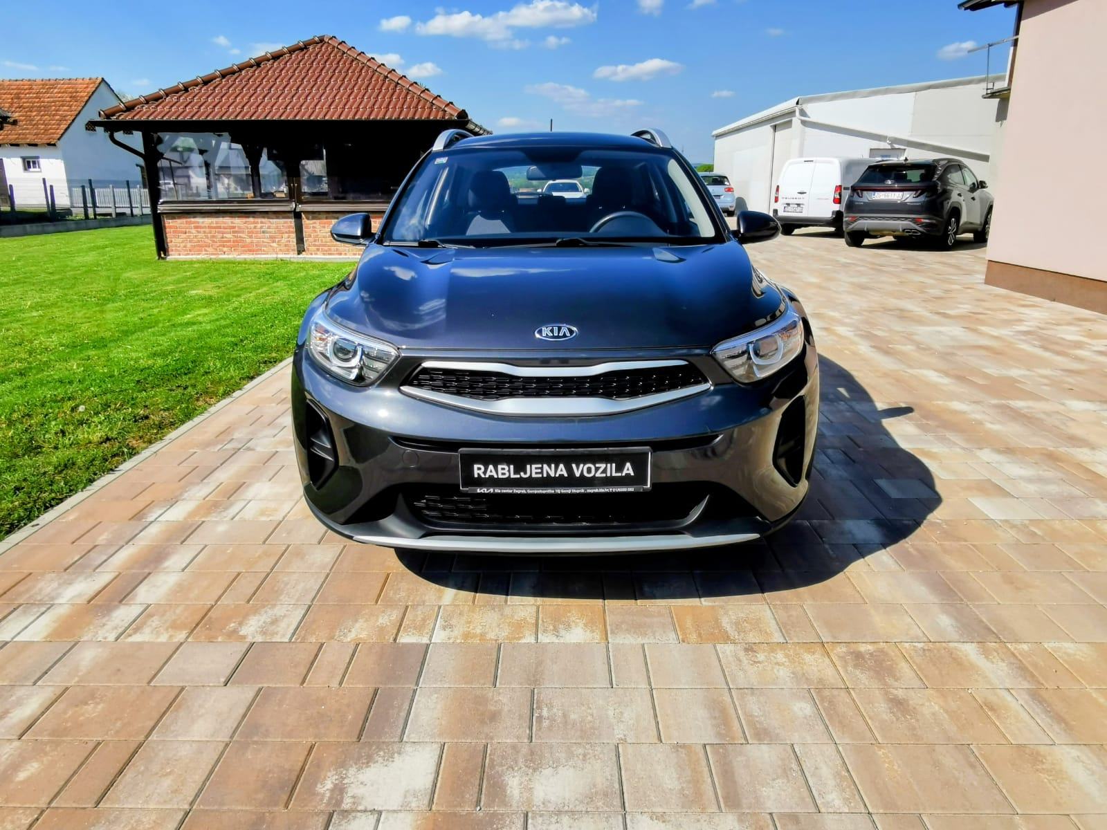 Kia Stonic 1,25 **KLIMA** KREDIT-KARTICE **ODLICAN**, pogled izvana - slika 2