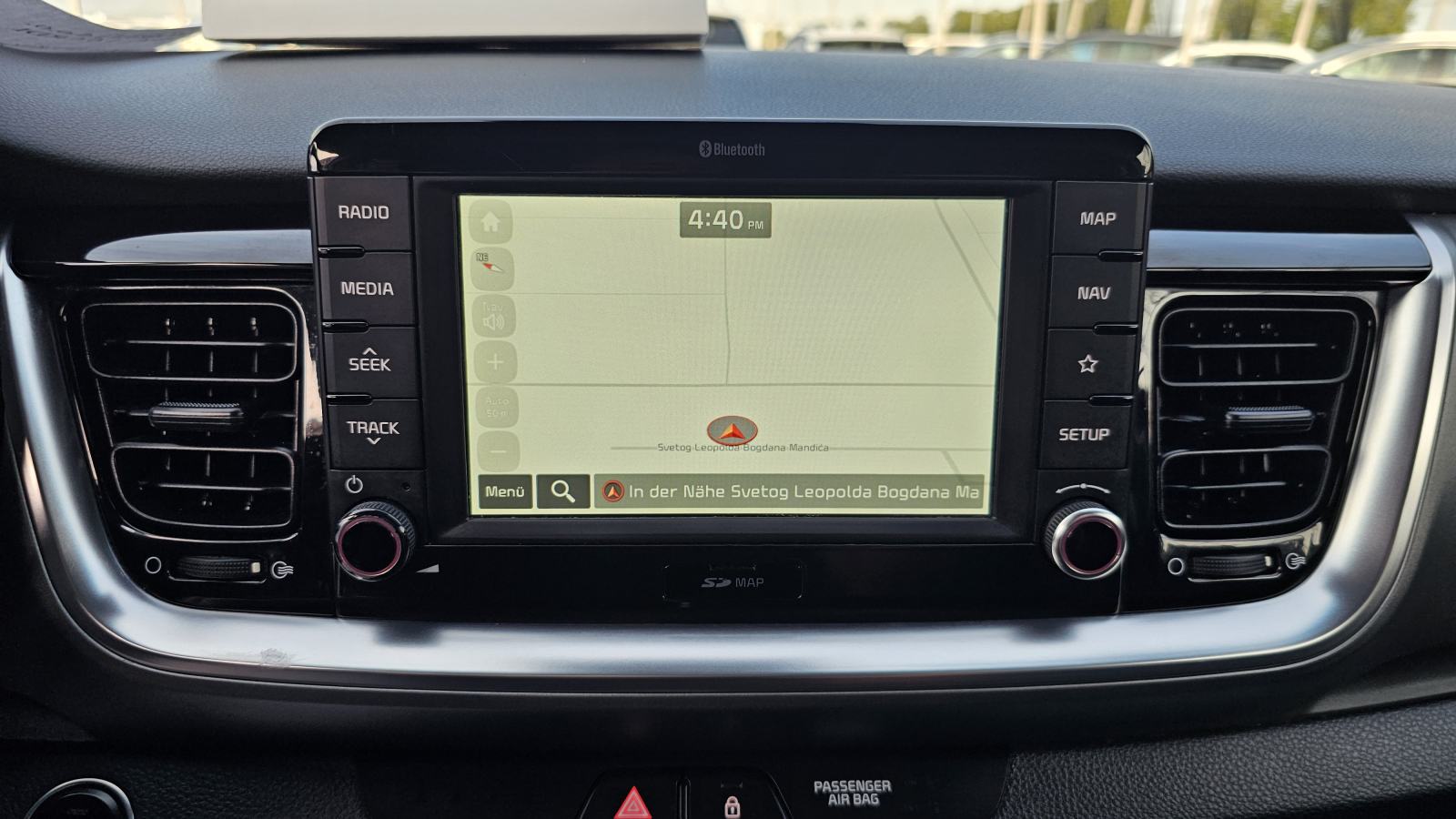 Kia Stonic 1,6 CRDi,CLIMATRONIC,NAVIGACIJA,GR.SJ,KOŽA,ALU 17,JAMSTVO, fotografija 17