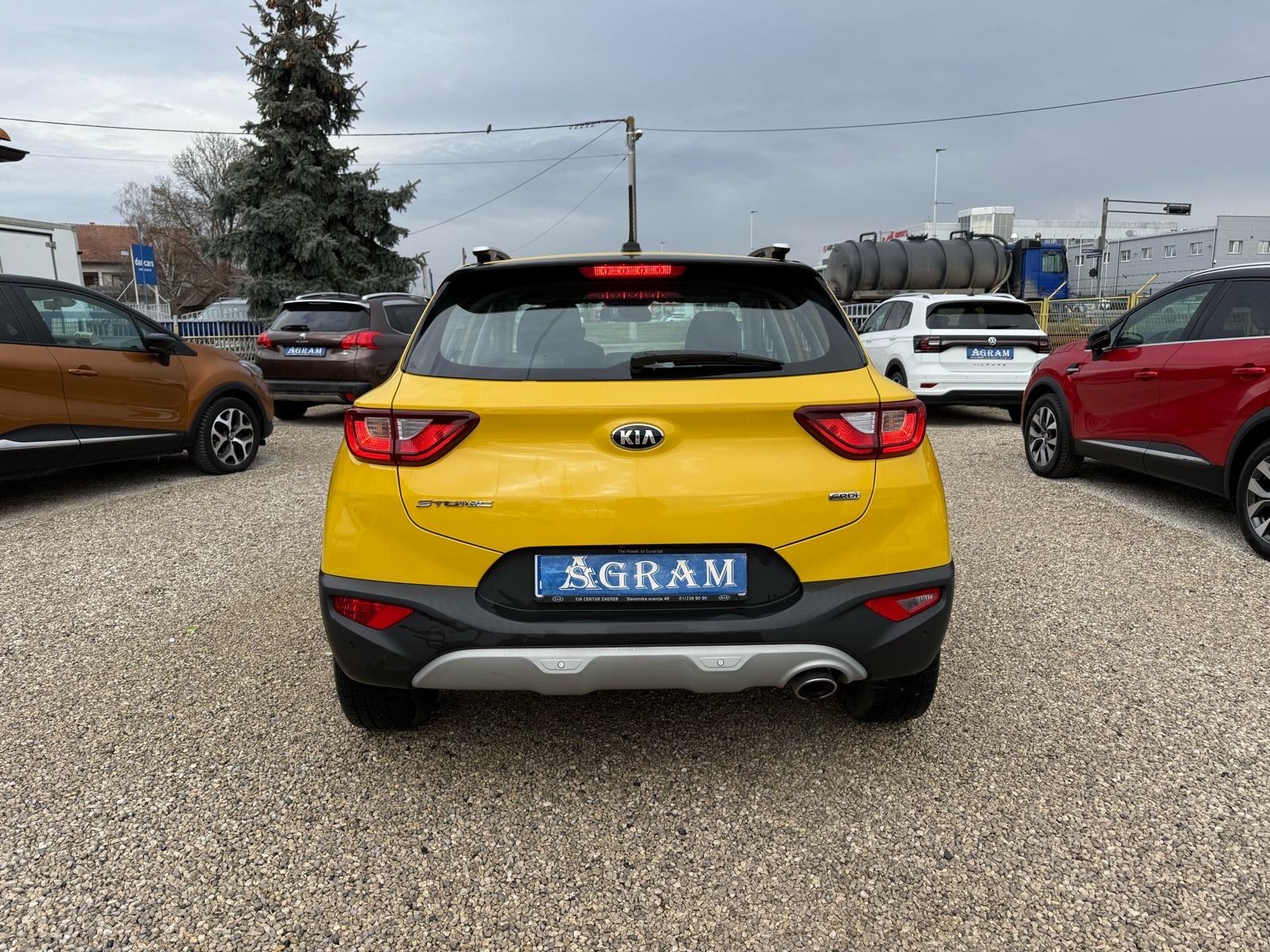 Kia Stonic 1,6 CRDi**HR-AUTO**R.KAMERA*LED SVJETLA *START STOP*PDC*SER, fotografija 6