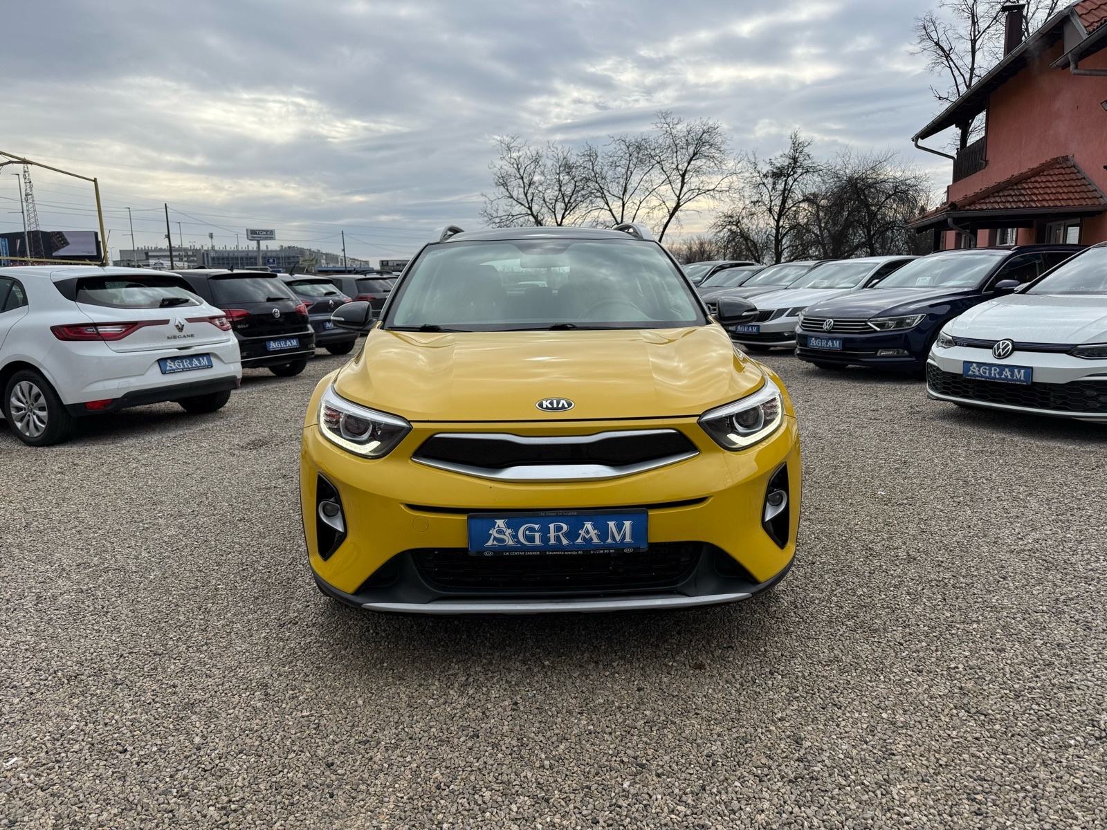 Kia Stonic 1,6 CRDi**HR-AUTO**R.KAMERA*LED SVJETLA *START STOP*PDC*SER, fotografija 10