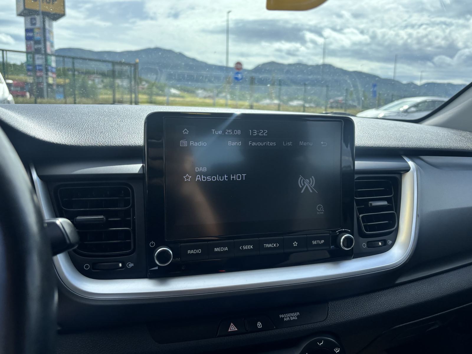 Kia Stonic AUTOMATIK, fotografija 9