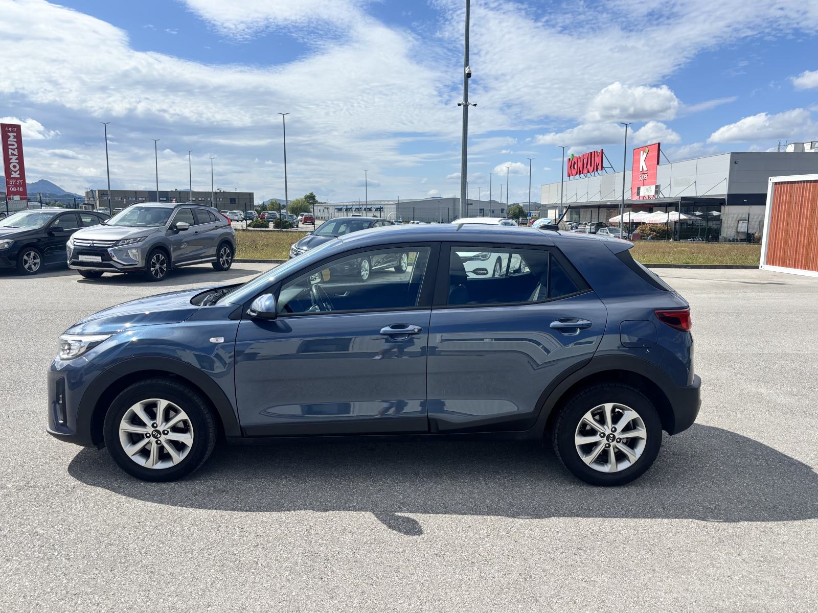 Kia Stonic AUTOMATIK, fotografija 11