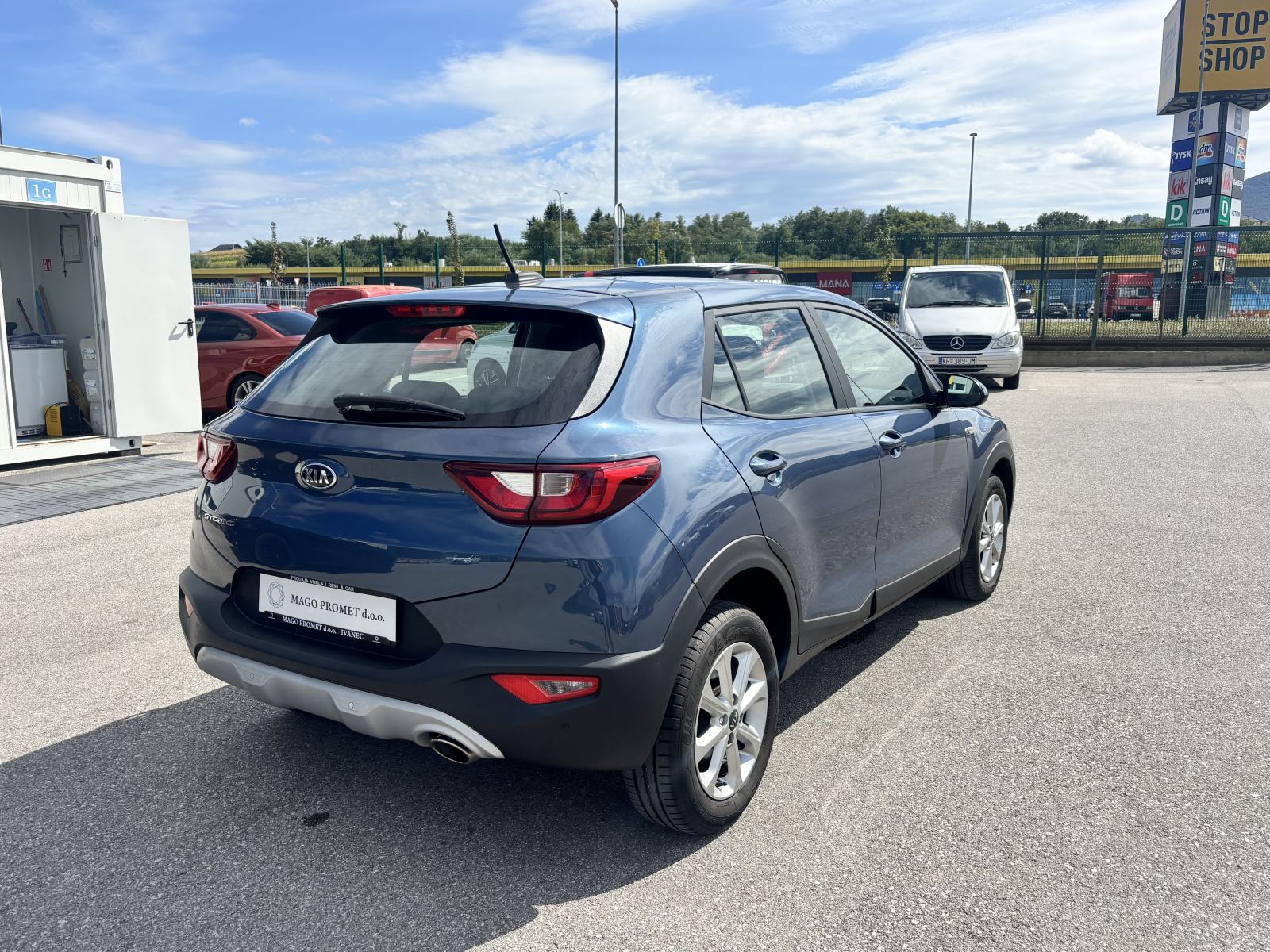 Kia Stonic AUTOMATIK, fotografija 17