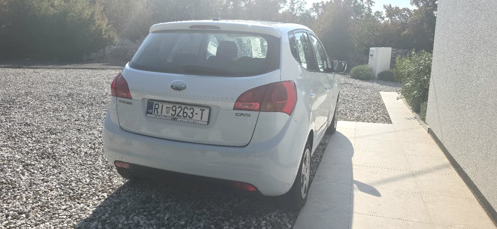 Kia Venga 1,4 CRDi EX, fotografija 10