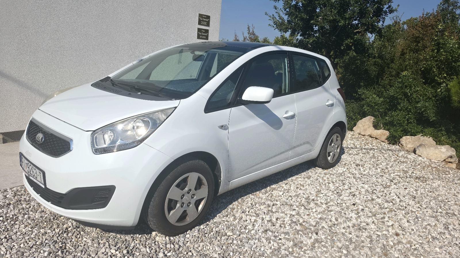 Kia Venga 1,4 CRDi EX, fotografija 8