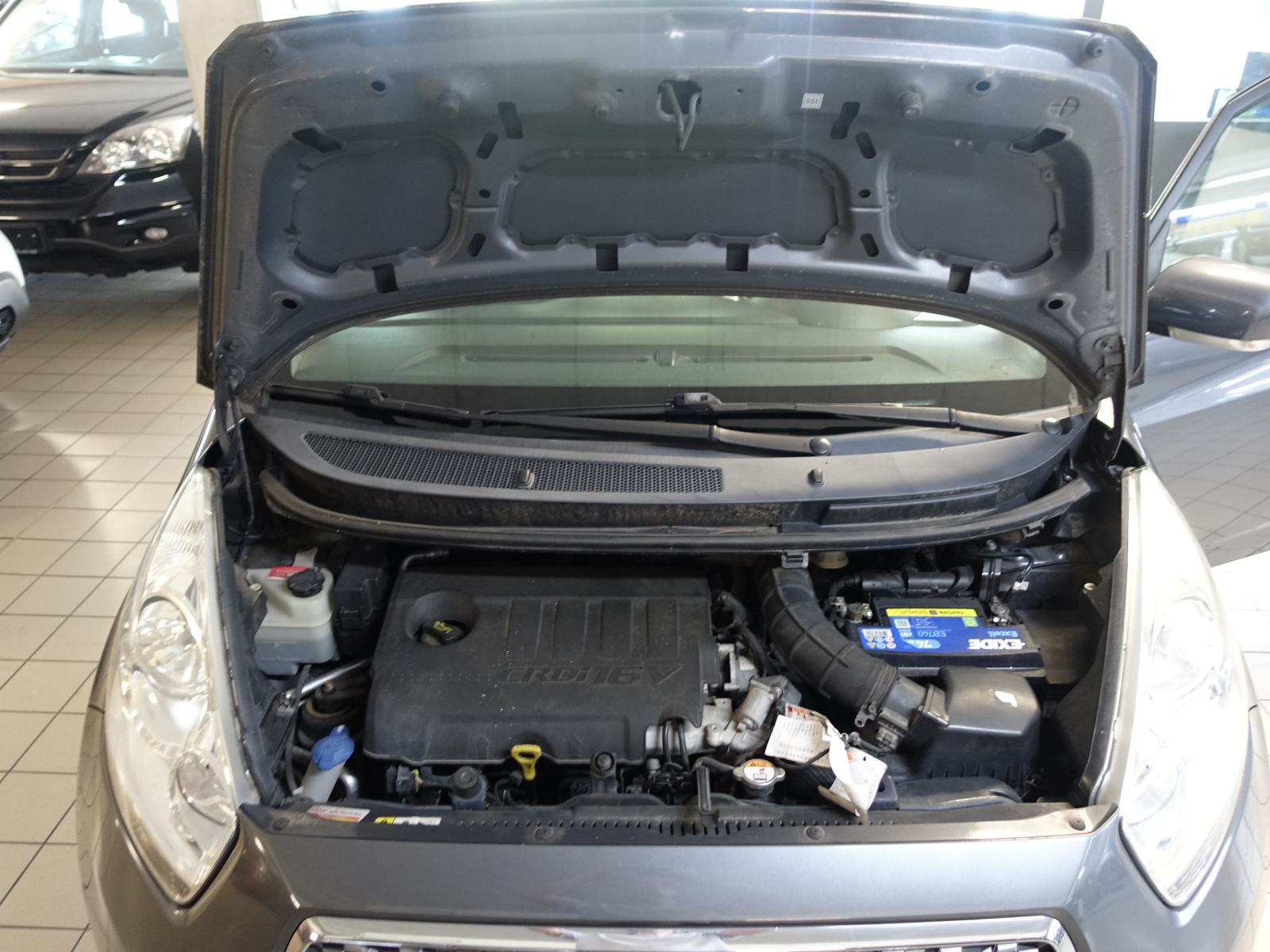 Kia Venga 1,6 CRDi 128ks / JAMSTVO + REG. DO 02/2027, fotografija 9