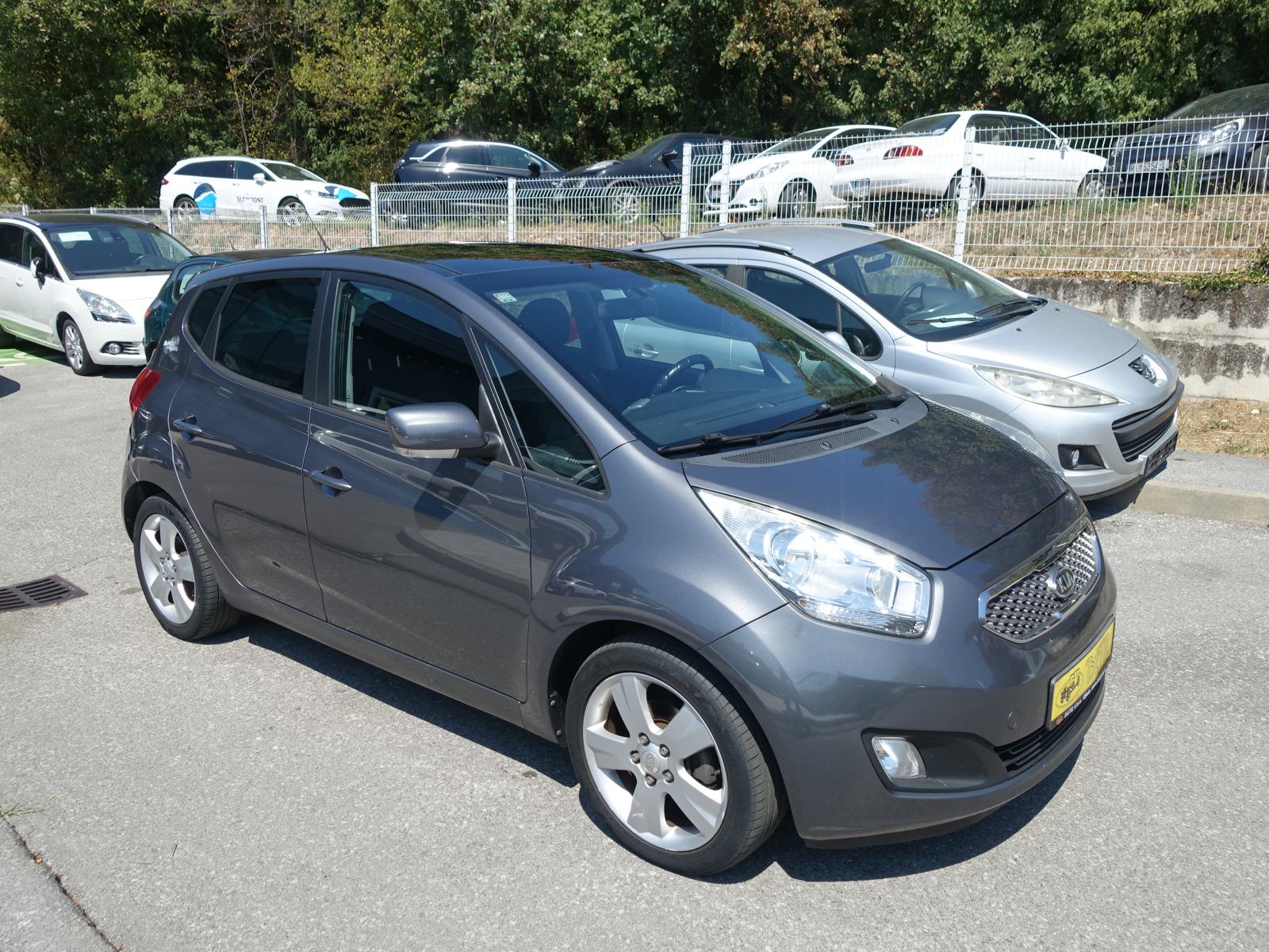 Kia Venga 1,6 CRDi 128ks / JAMSTVO + REG. DO 02/2027, fotografija 7