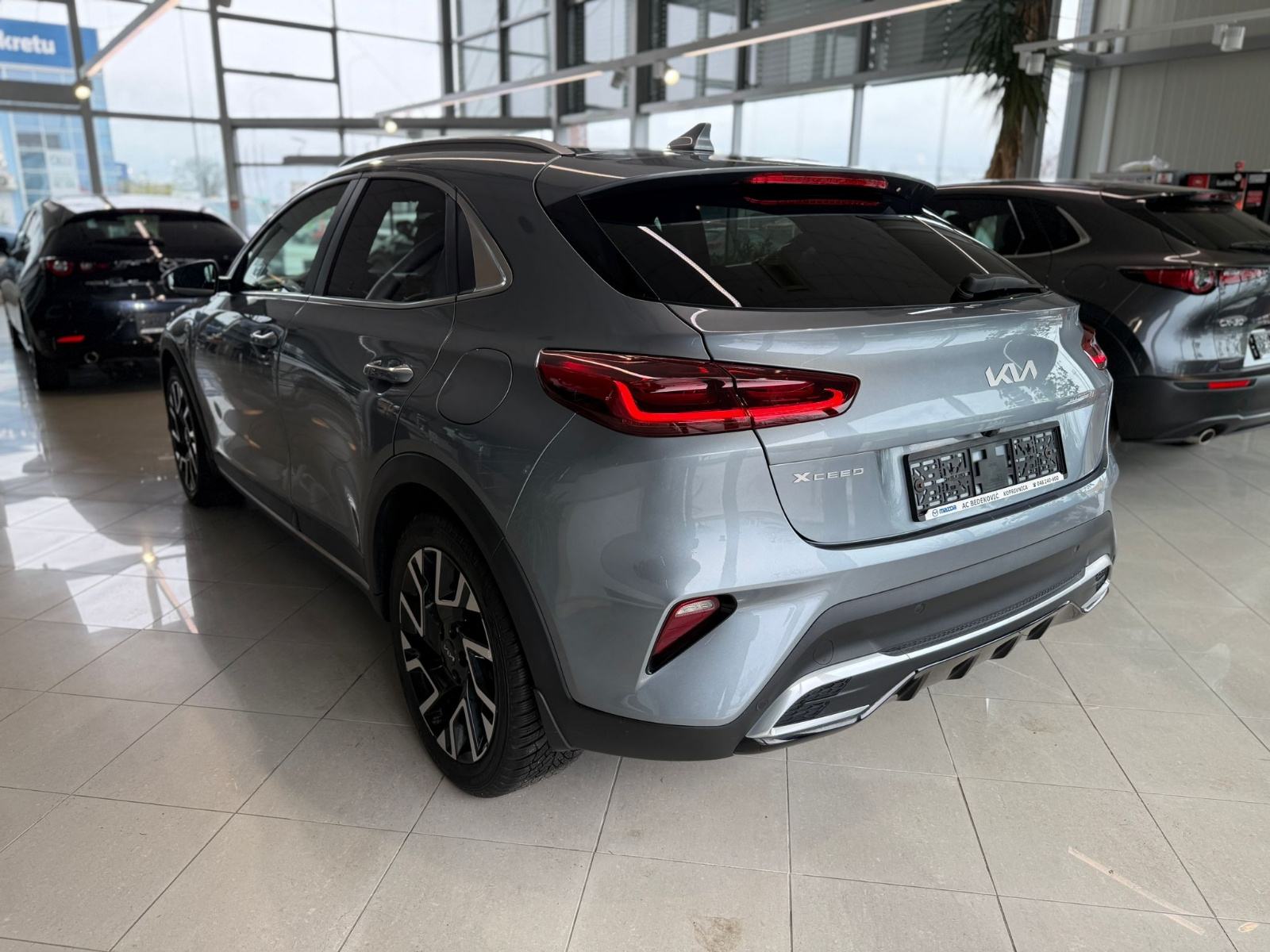 Kia XCeed 1.0 T-GDI EX WAY ISG KAMERA SERVISNA REG.02/2027, fotografija 5