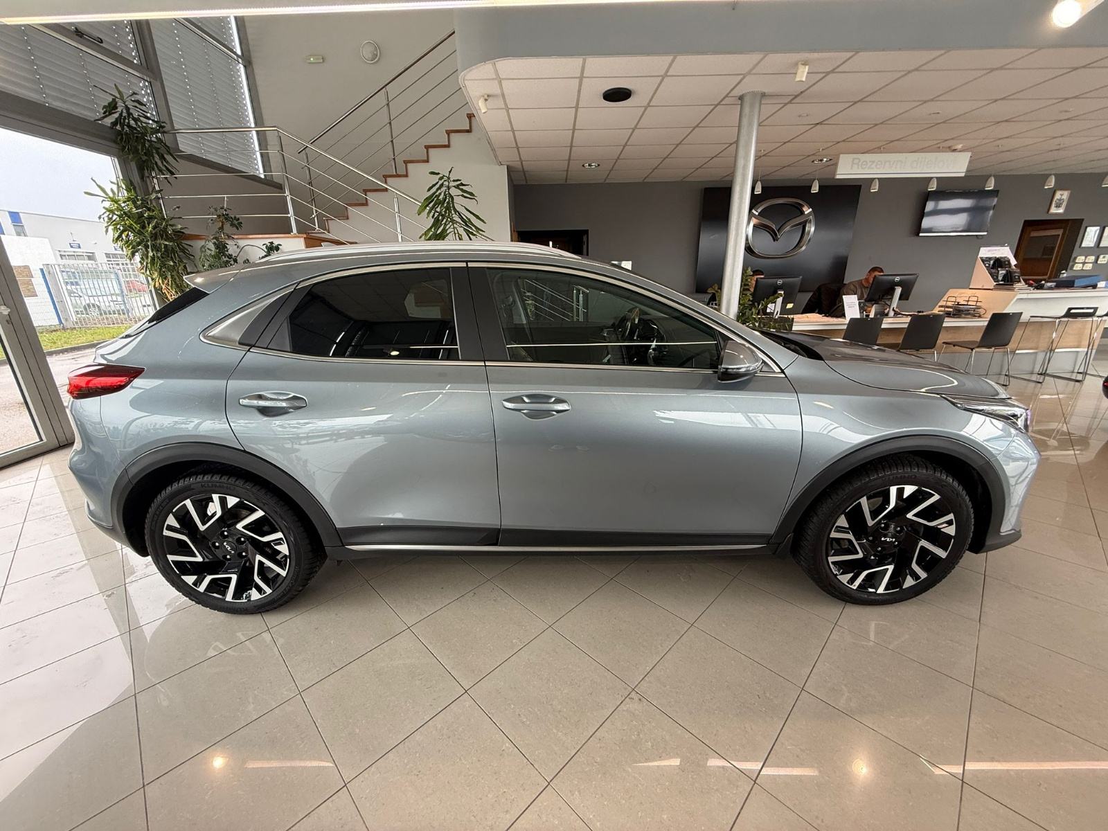 Kia XCeed 1.0 T-GDI EX WAY ISG KAMERA SERVISNA REG.02/2027, fotografija 8