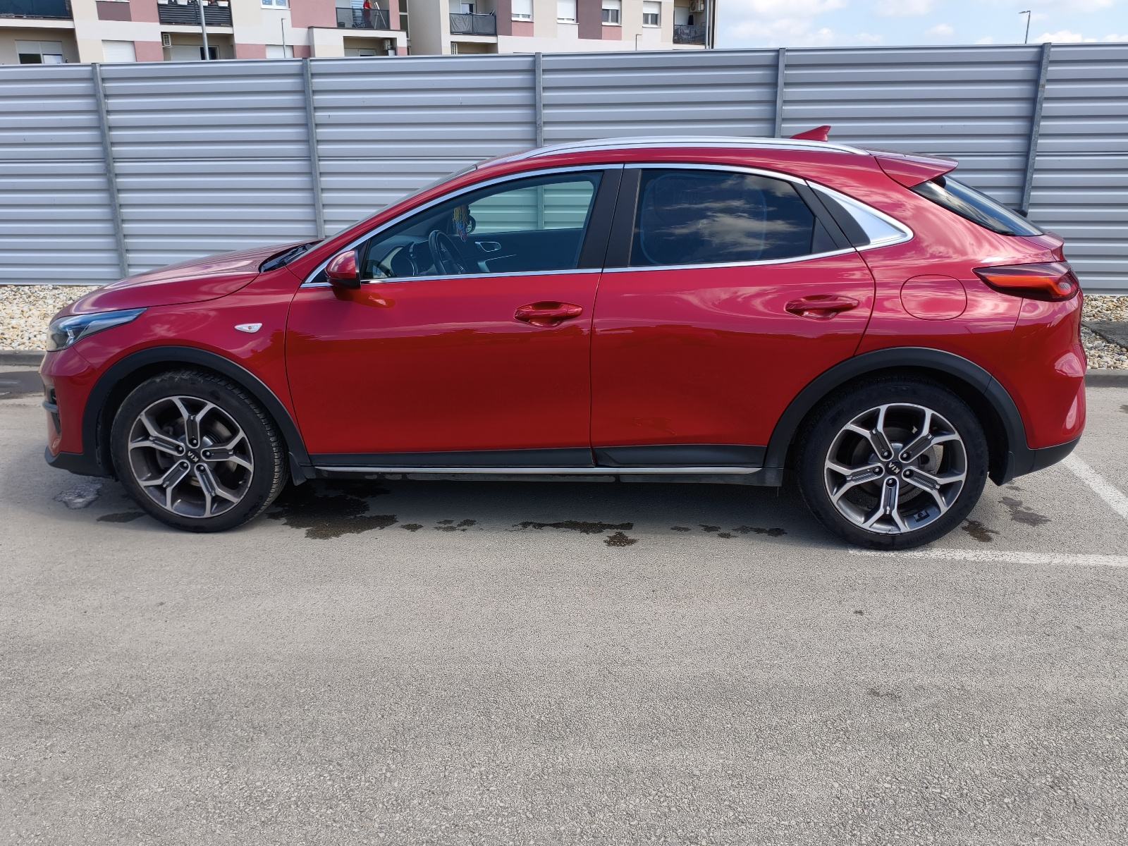 Kia XCeed 1.0 T-GDI, fotografija 4