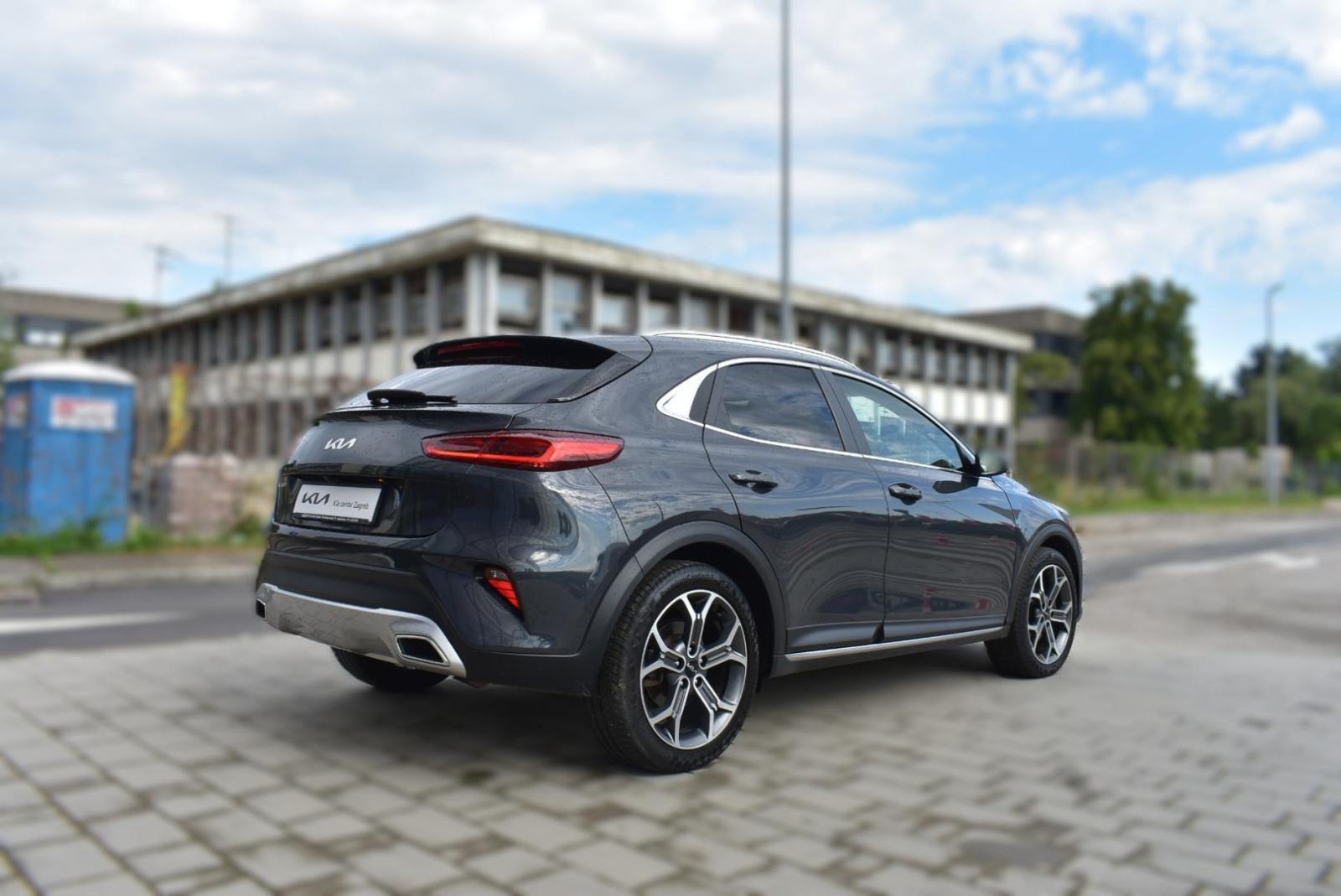 KIA XCeed 1.0 , NAVIGACIJA, EL. ZATVARANJE PRTLJAŽNIKA, LANE ASSIST, J, fotografija 6